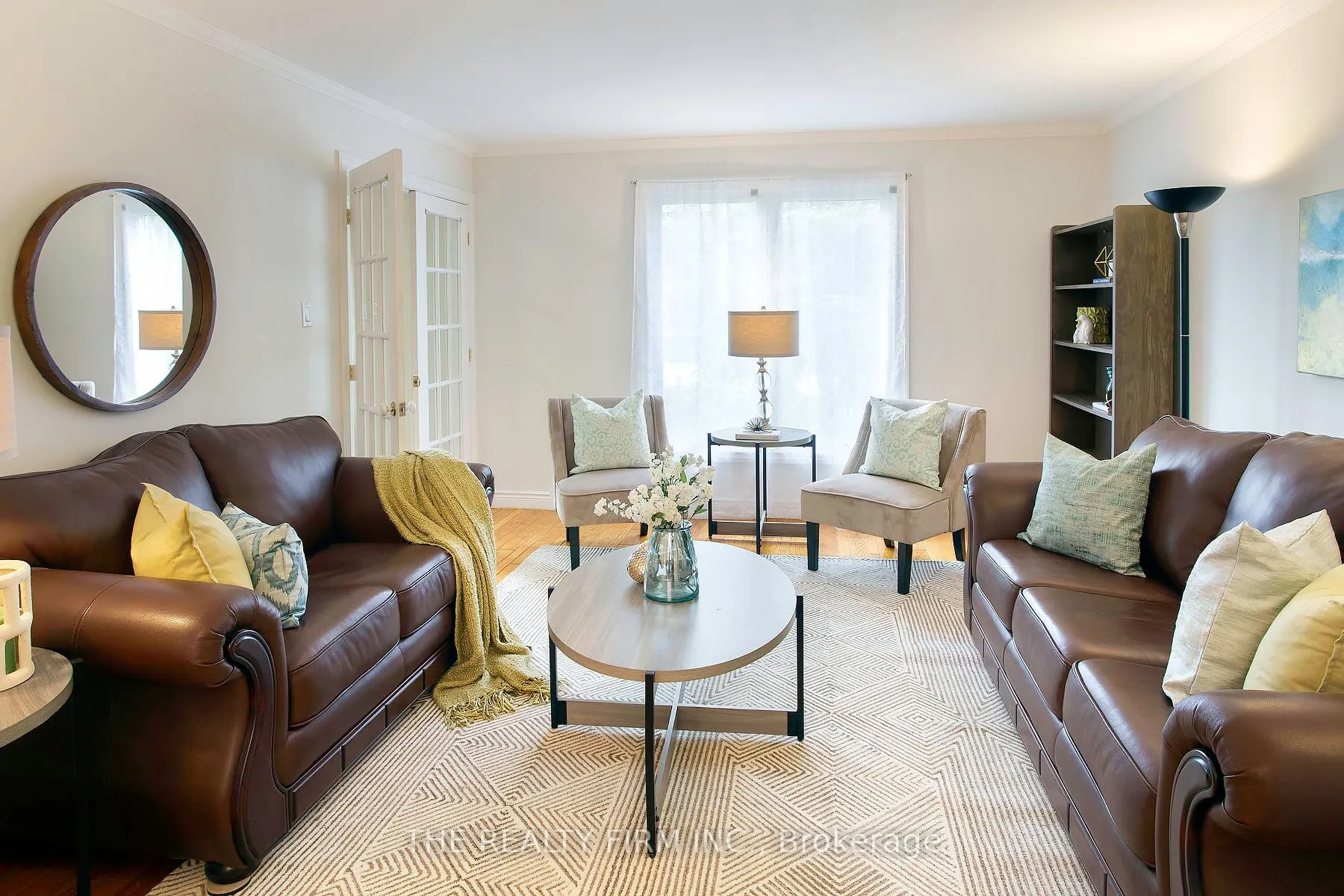 Photo 4 of 169 Whiteacres Drive, London, North F — HOMEH