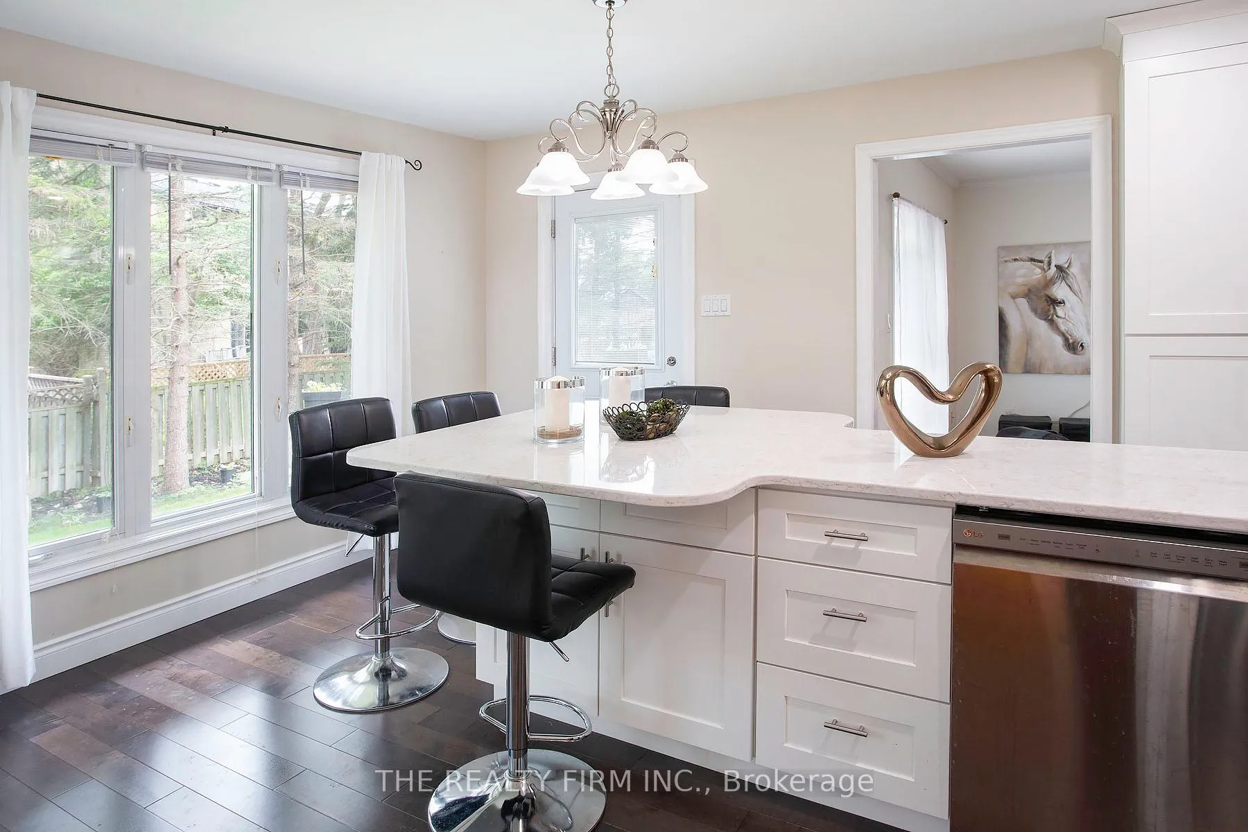 Photo 8 of 169 Whiteacres Drive, London, North F — HOMEH