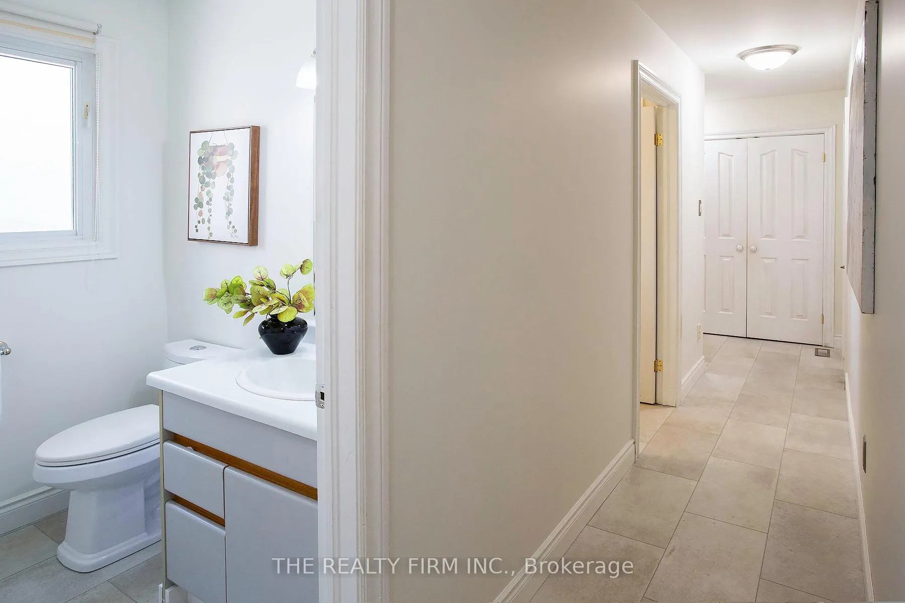 Photo 16 of 169 Whiteacres Drive, London, North F — HOMEH