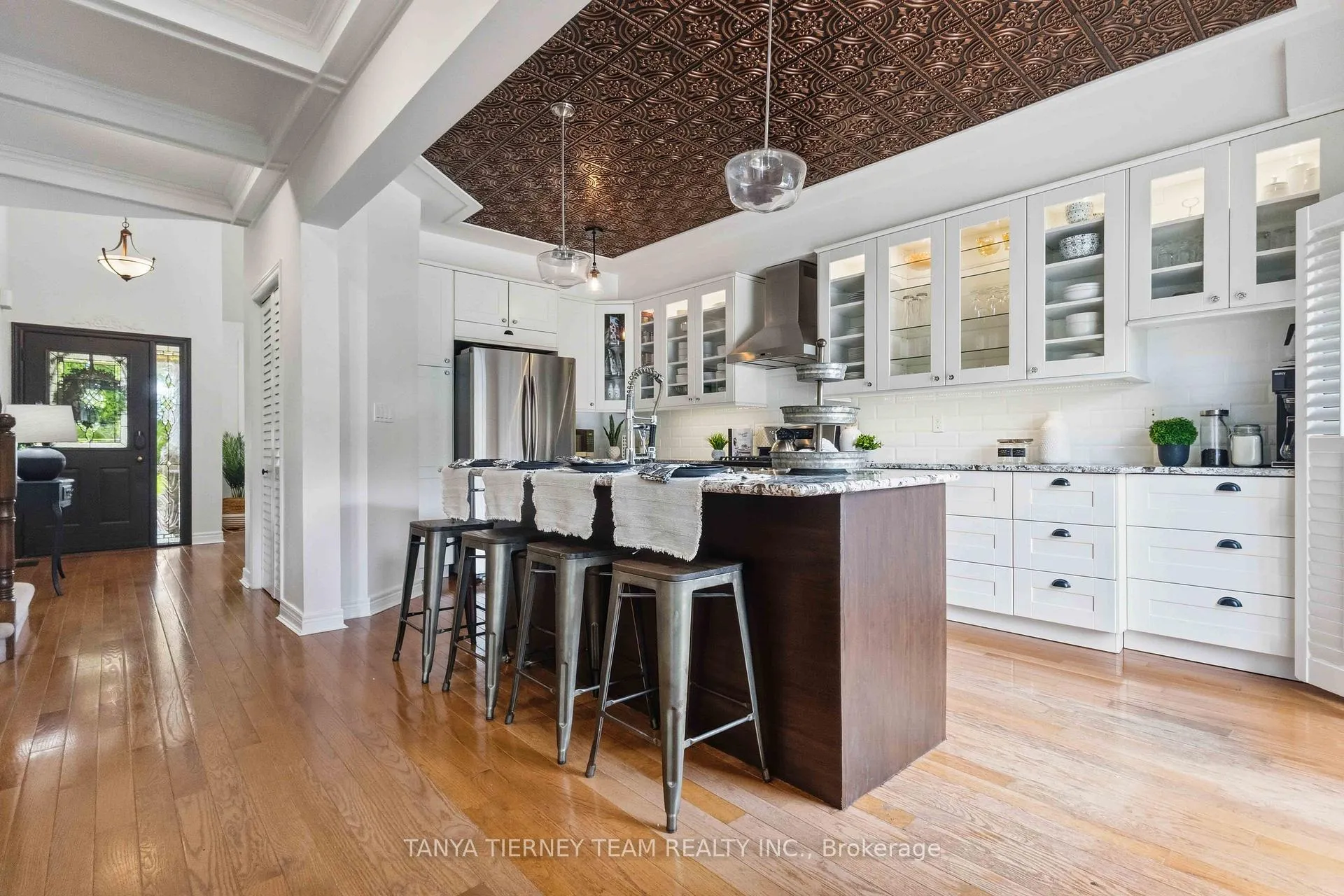 Photo 14 of 64 Tunney Place, Whitby, Brooklin — HOMEH
