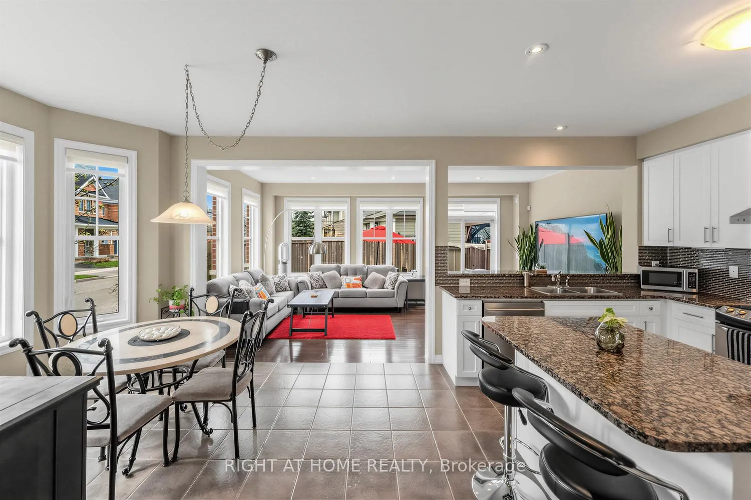 Photo 6 of 152 Duncan Lane, Milton, Scott — HOMEH