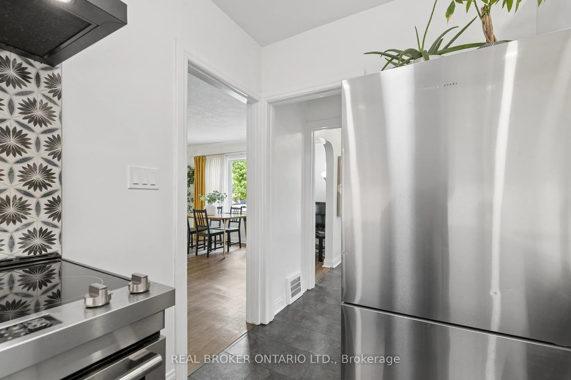 Photo 13 of 209 Bedford Road, Kitchener — HOMEH