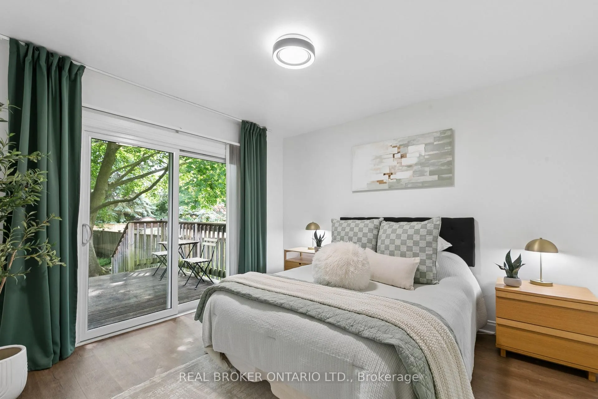 Photo 15 of 209 Bedford Road, Kitchener — HOMEH