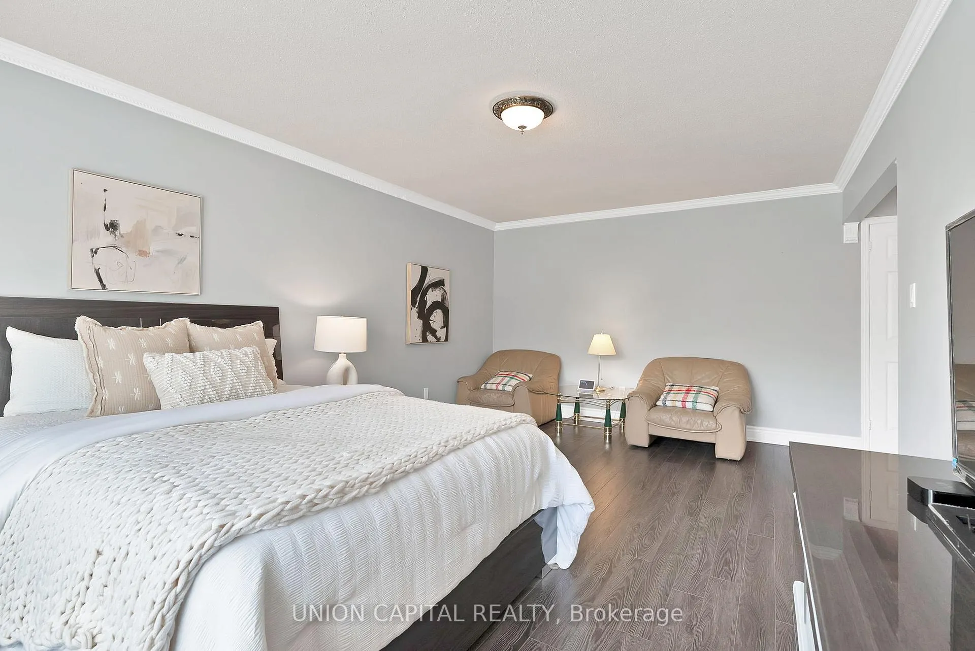 Photo 24 of 35 Mccarty Crescent, Markham, Markham Village — HOMEH