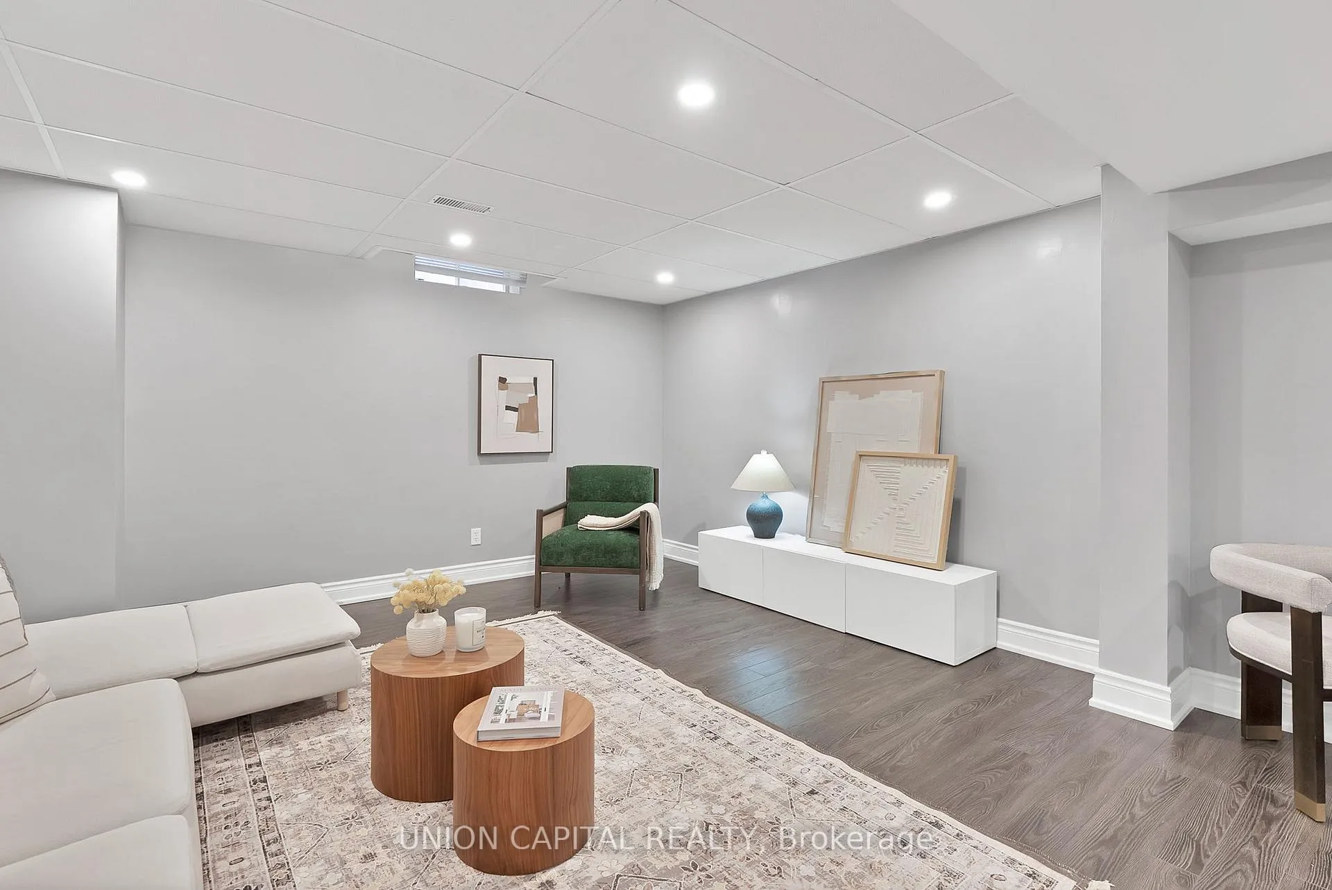 Photo 39 of 35 Mccarty Crescent, Markham, Markham Village — HOMEH