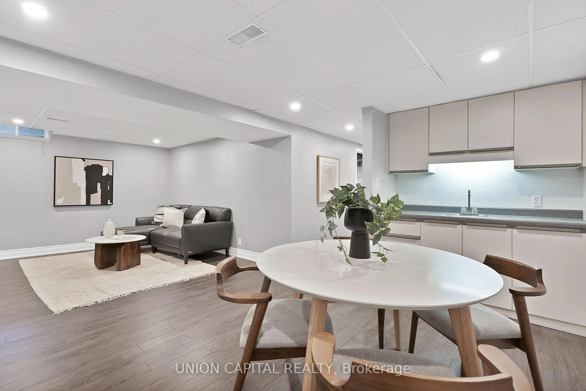 Photo 40 of 35 Mccarty Crescent, Markham, Markham Village — HOMEH