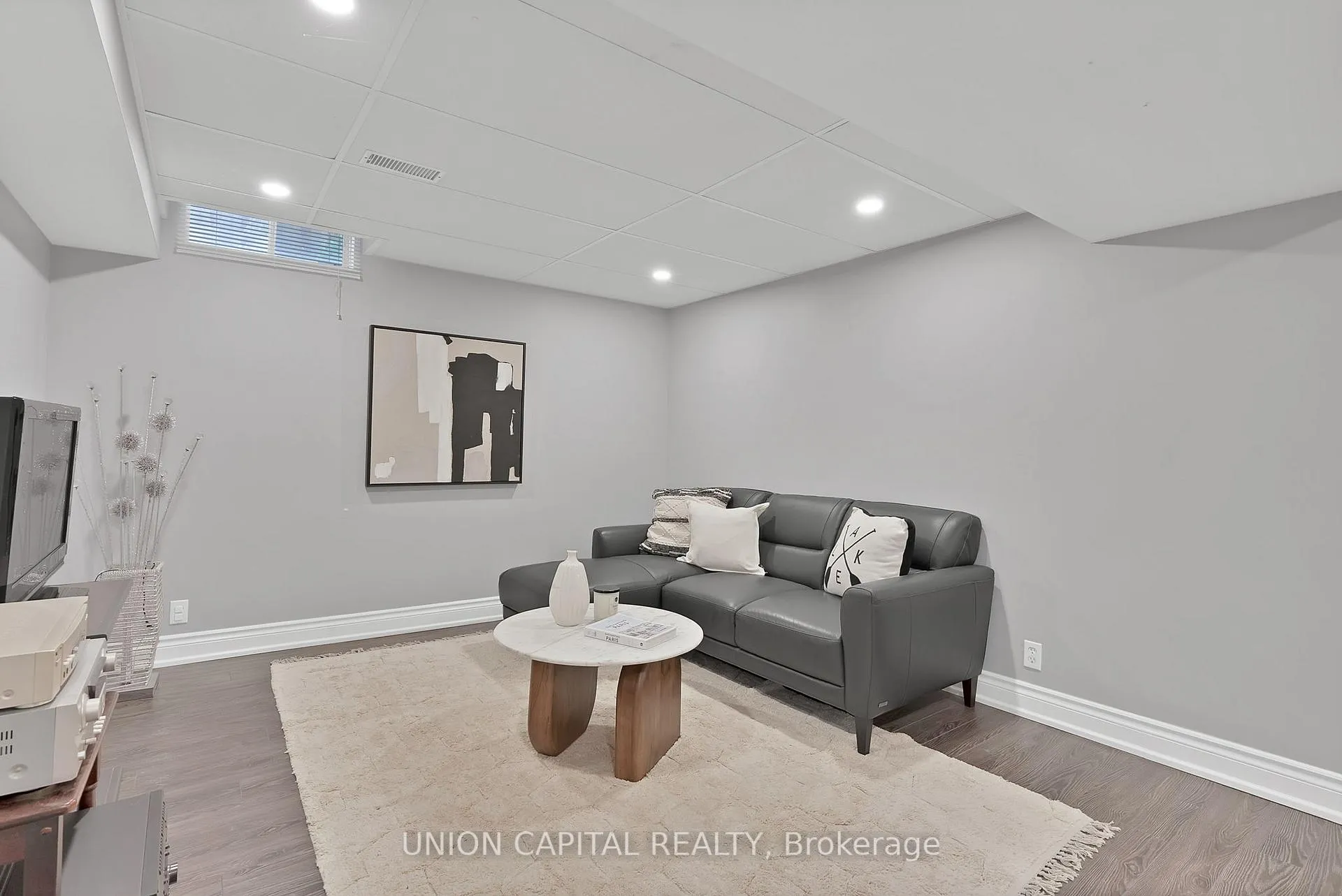 Photo 41 of 35 Mccarty Crescent, Markham, Markham Village — HOMEH
