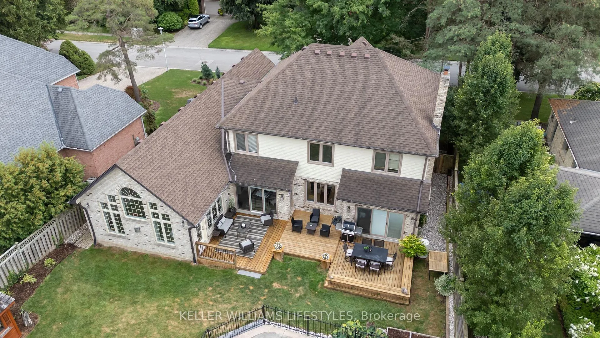 Photo 5 of 10 Debbie Lane, London, North B — HOMEH