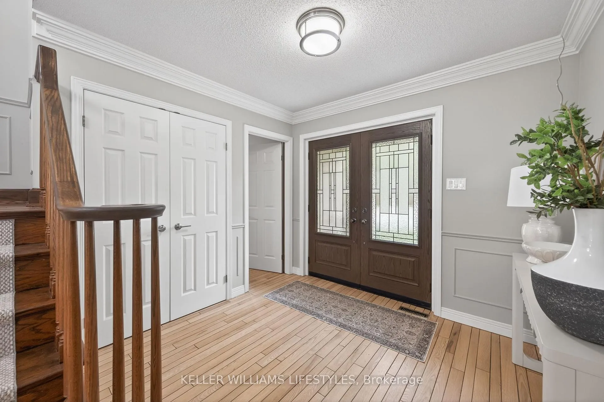 Photo 8 of 10 Debbie Lane, London, North B — HOMEH