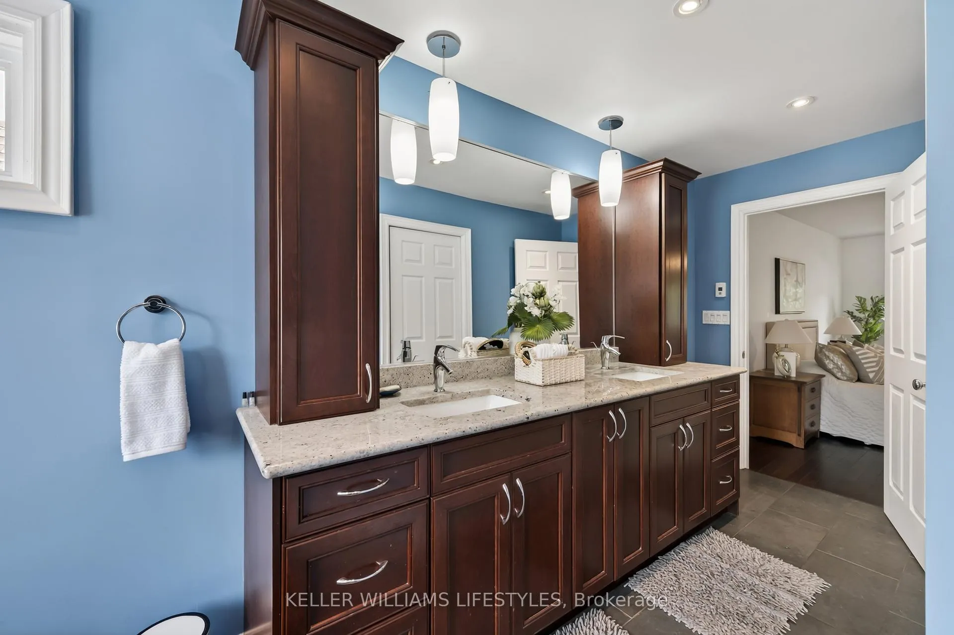Photo 32 of 10 Debbie Lane, London, North B — HOMEH