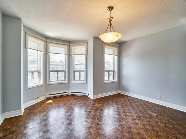 Photo 4 of Unit 3, 1007 Bathurst Street, Toronto, The Annex — HOMEH