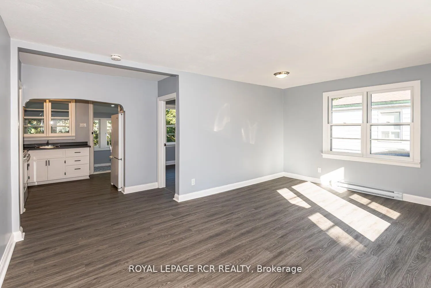 Photo 8 of 16948 Bayview Avenue, Newmarket, Central Newmarket — HOMEH