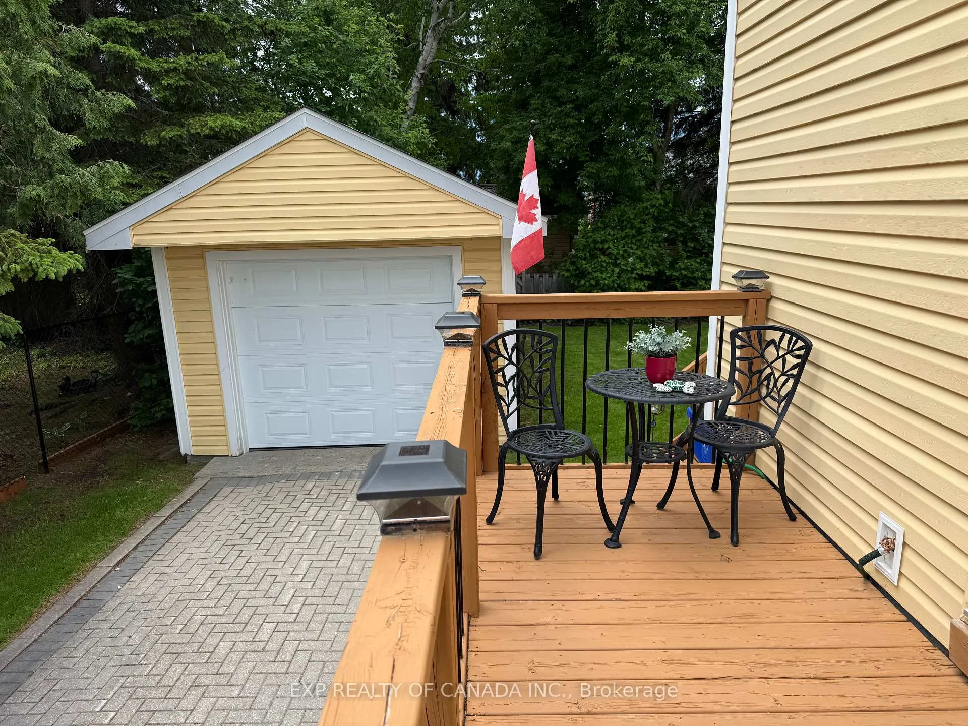 Photo 6 of 329 Tamarack Street, Timmins, TNE - Hill District — HOMEH