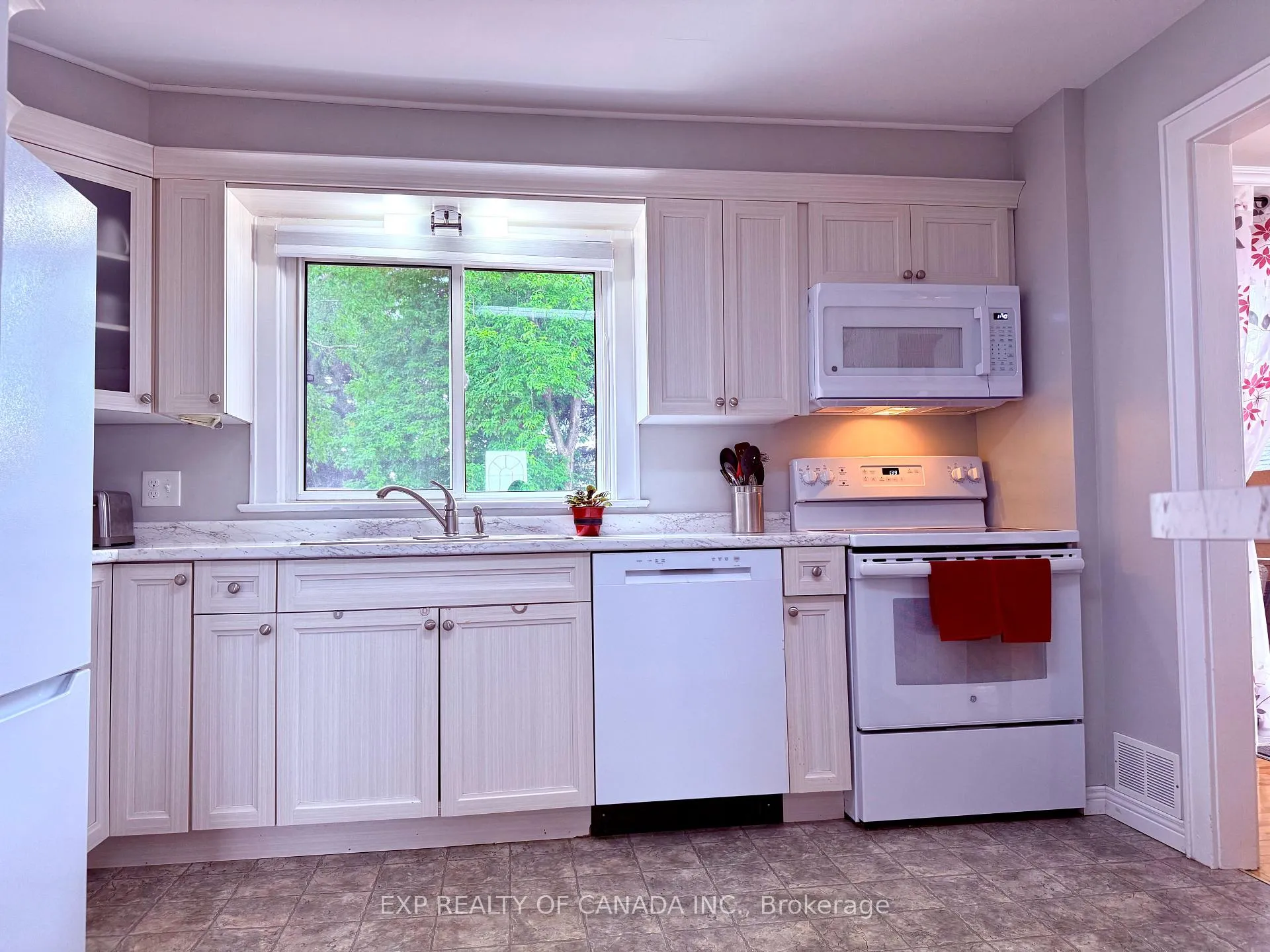 Photo 20 of 329 Tamarack Street, Timmins, TNE - Hill District — HOMEH