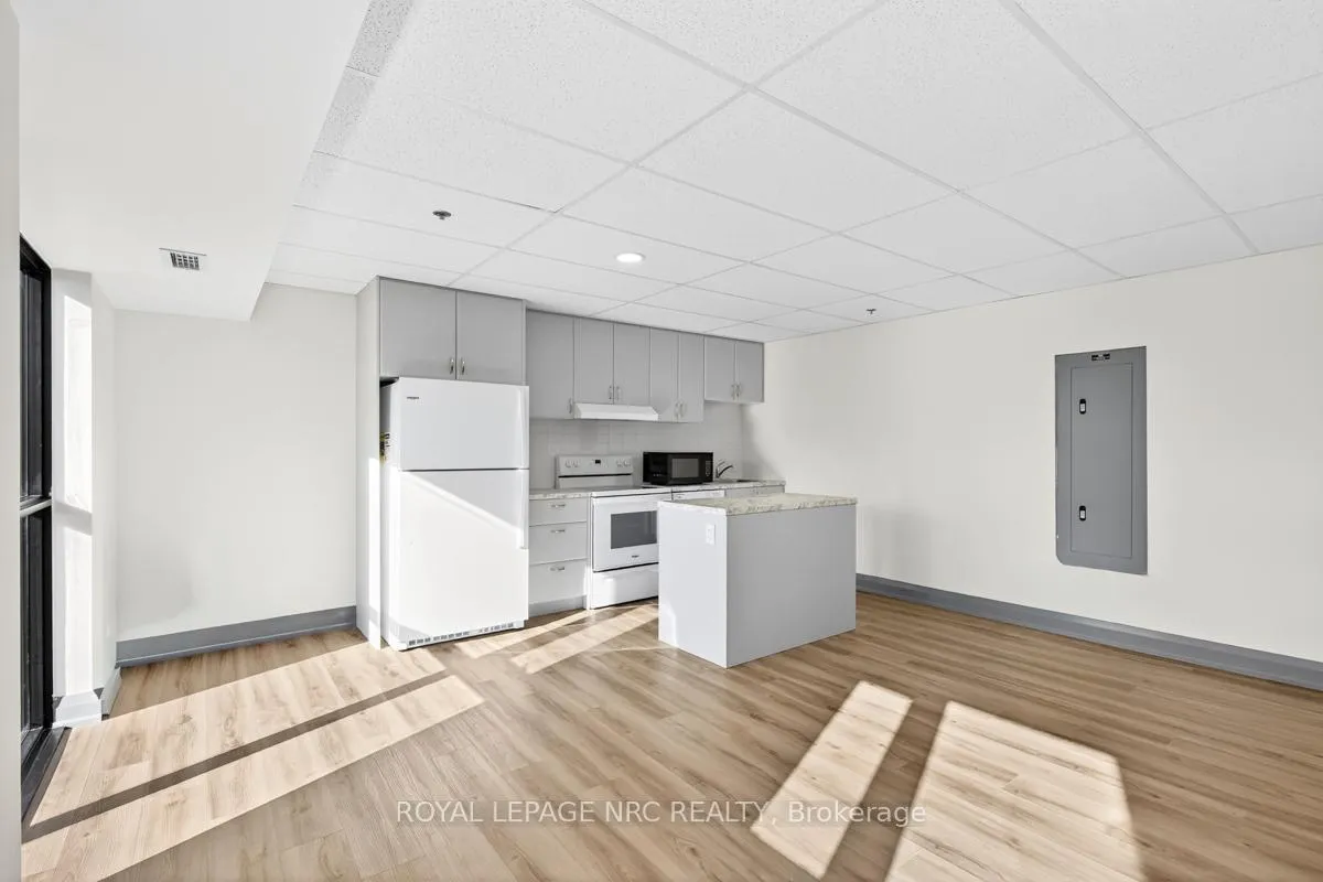 Photo 10 of Unit UP20, 50 Herrick Avenue, St. Catharines, Oakdale — HOMEH