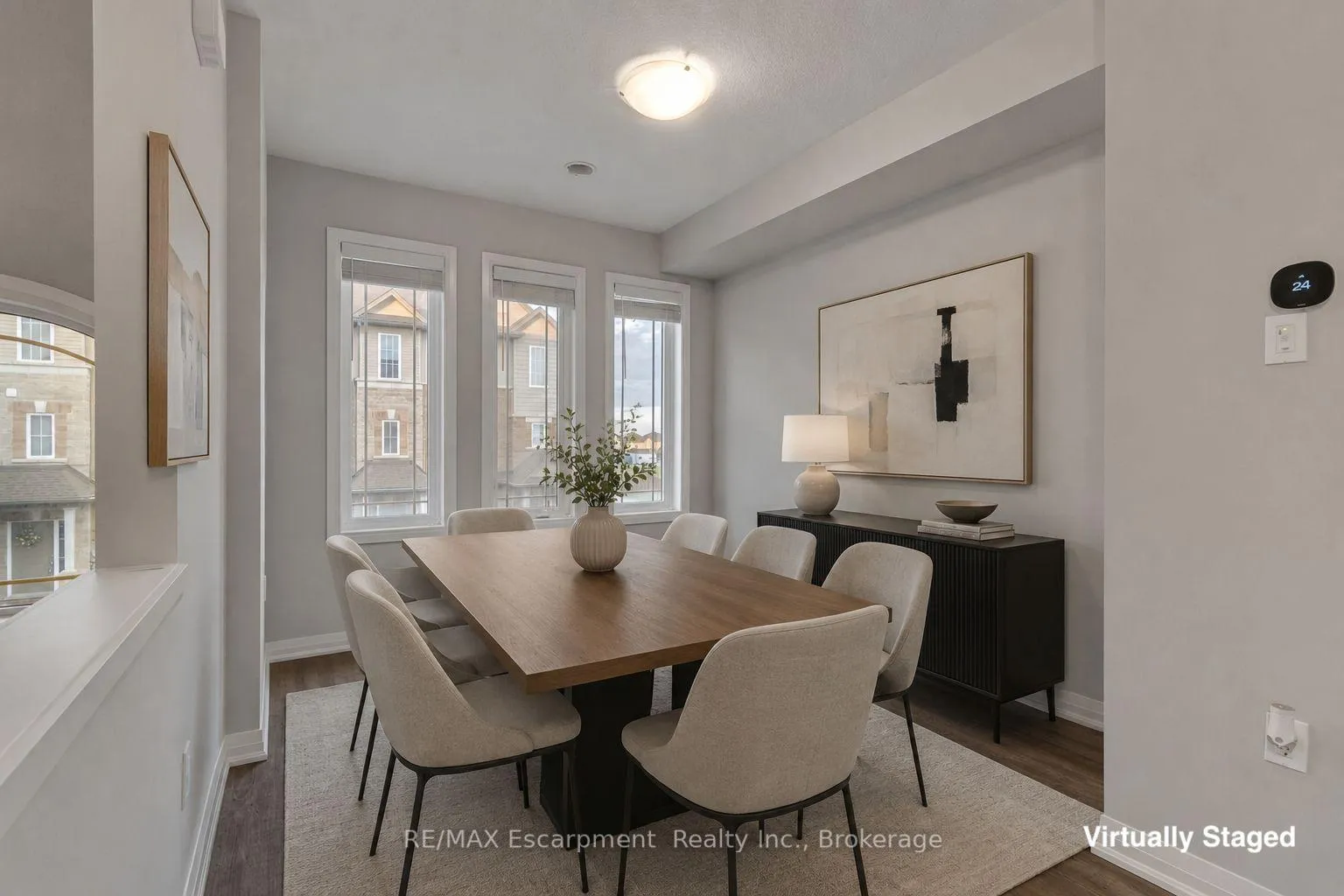 Photo 3 of 53 Aquarius Crescent, Hamilton, Rural Glanbrook — HOMEH