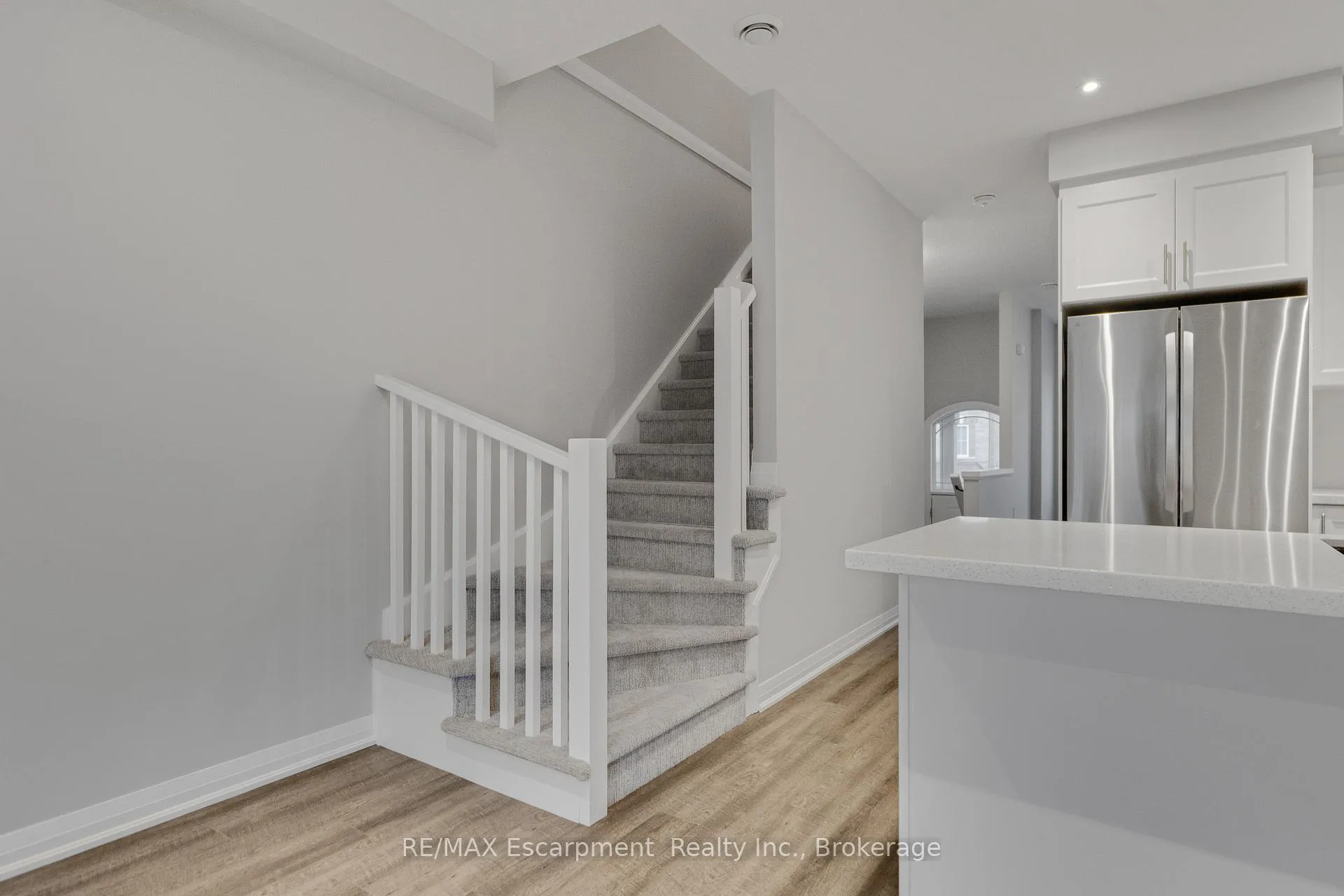 Photo 14 of 53 Aquarius Crescent, Hamilton, Rural Glanbrook — HOMEH