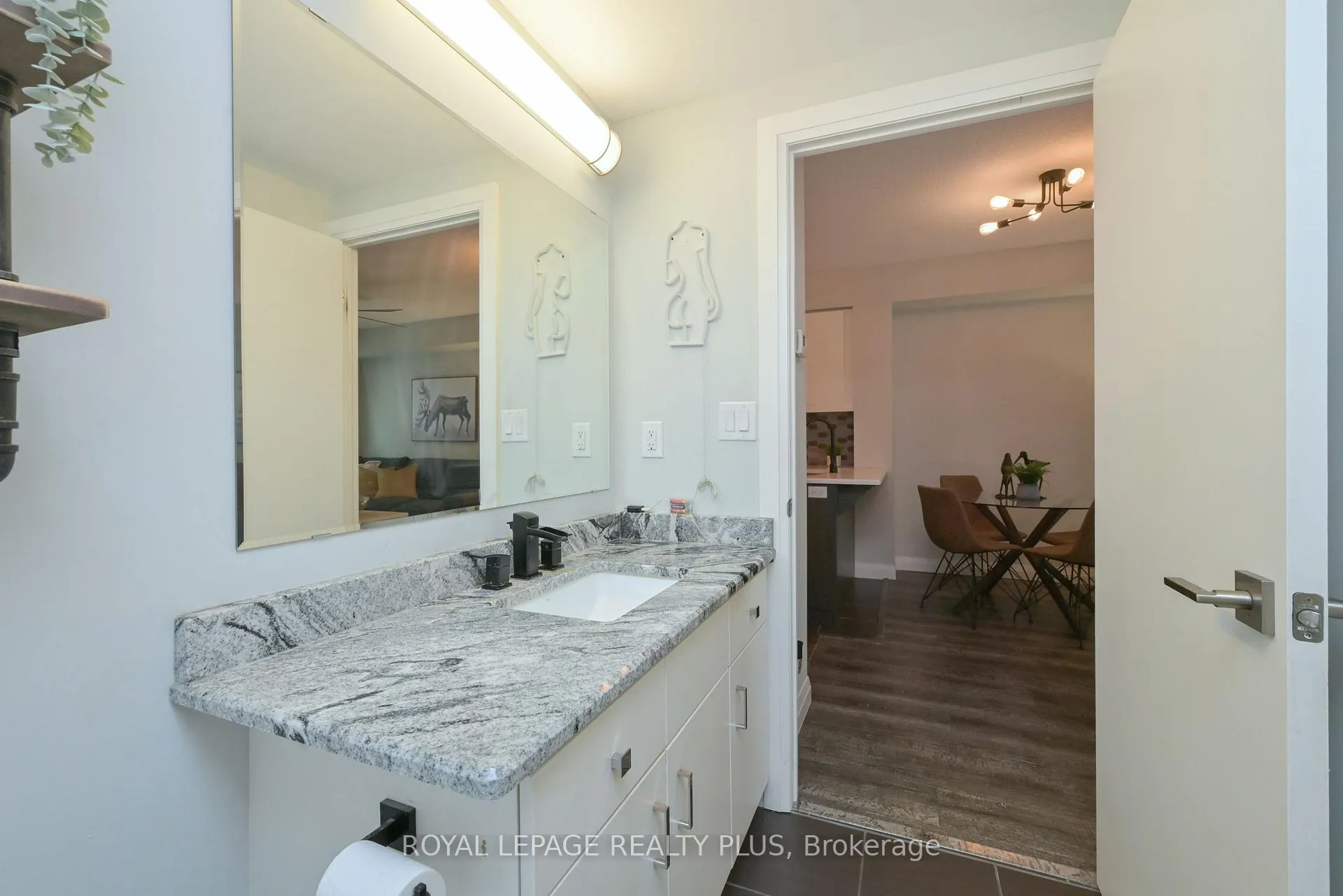 Photo 15 of Unit 614, 53 Arthur Street S, Guelph, St. Patrick's Ward — HOMEH