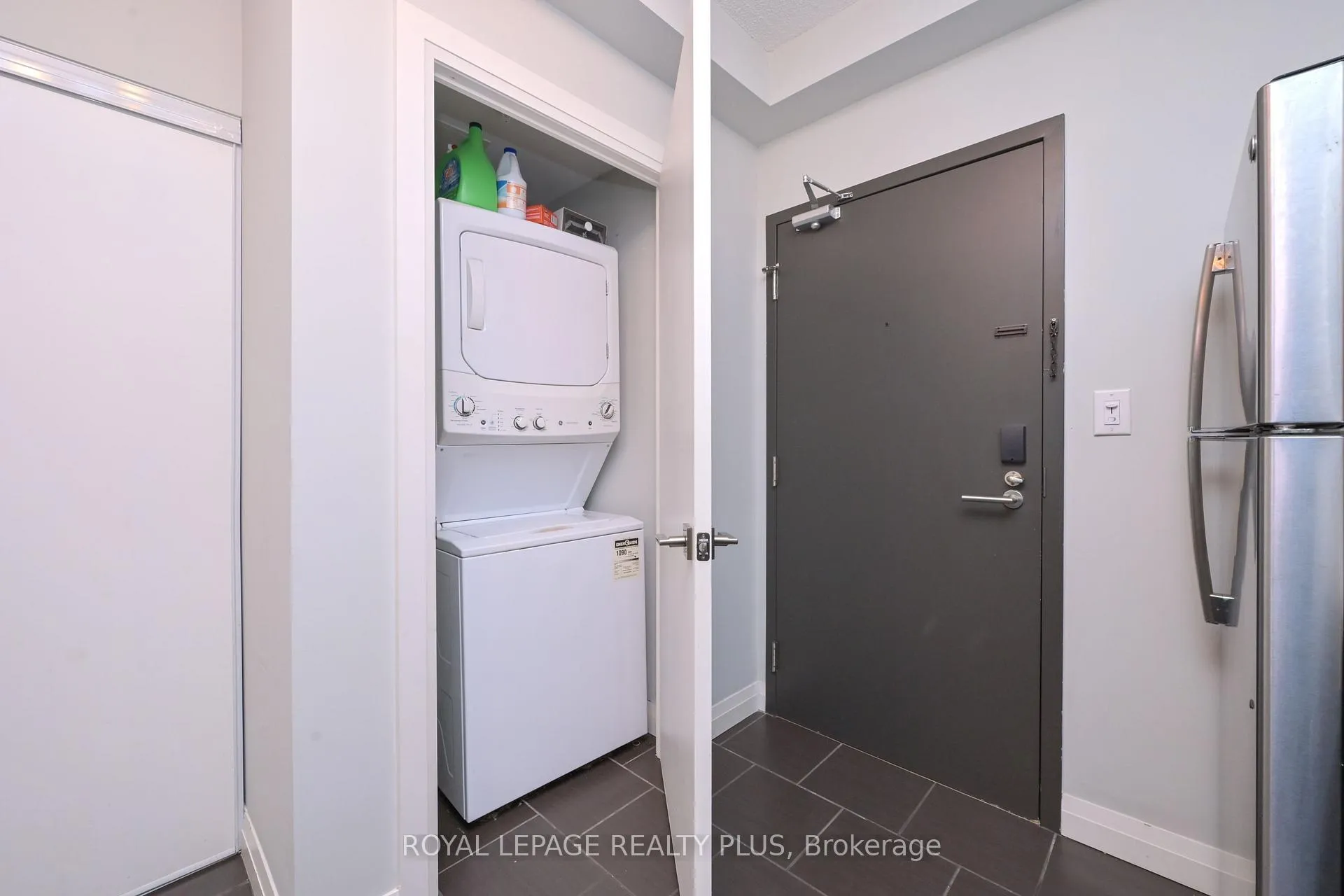 Photo 22 of Unit 614, 53 Arthur Street S, Guelph, St. Patrick's Ward — HOMEH
