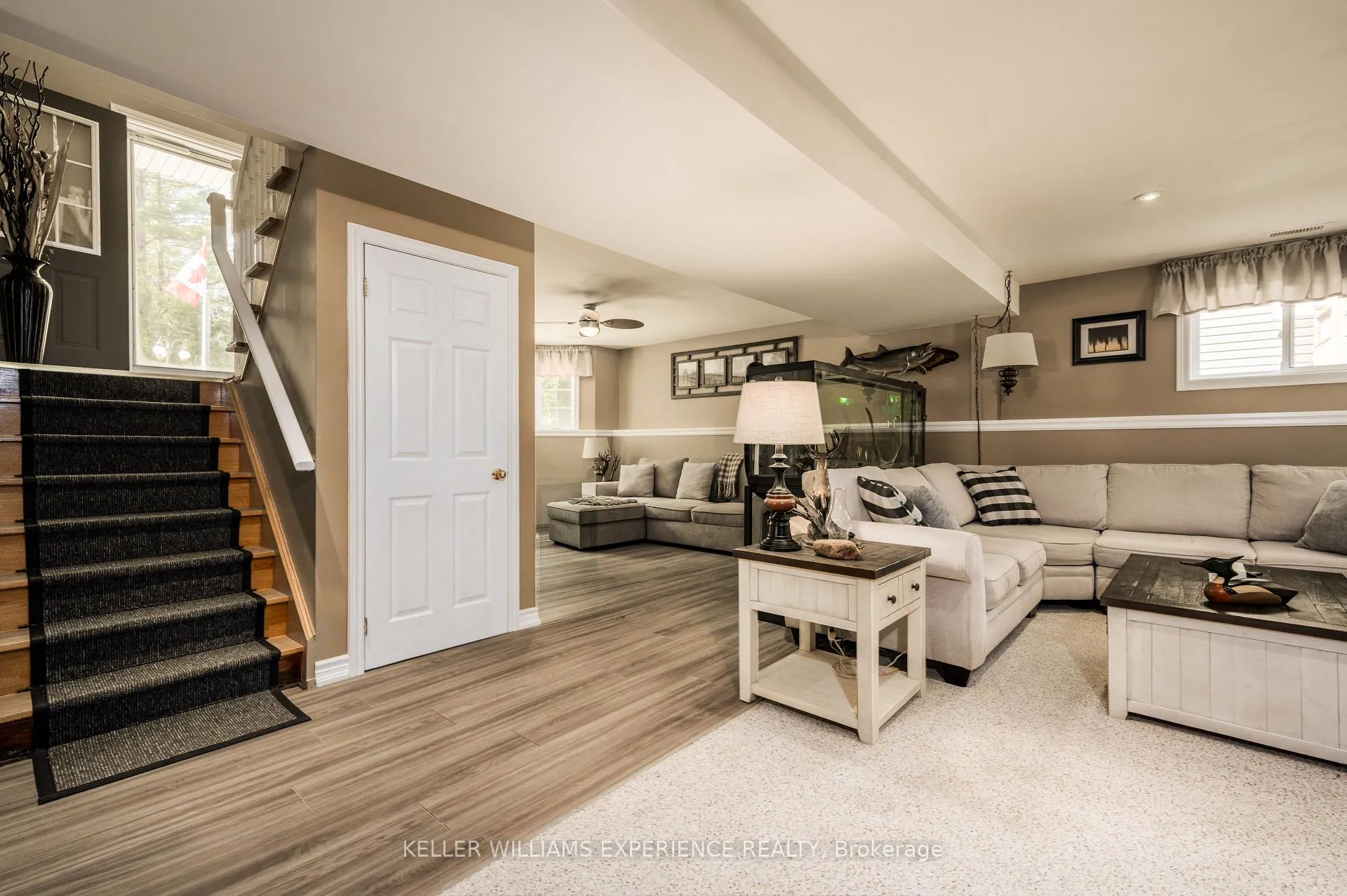 Photo 19 of 7 50th Street S, Wasaga Beach — HOMEH
