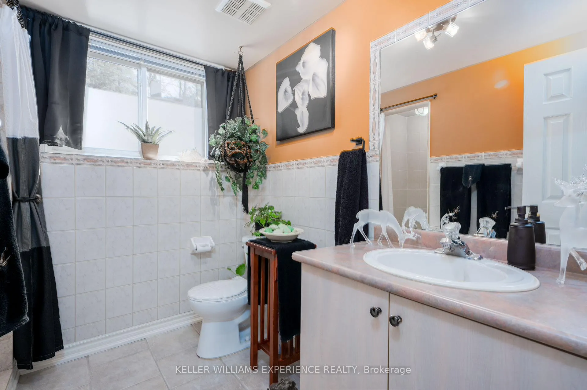 Photo 24 of 7 50th Street S, Wasaga Beach — HOMEH