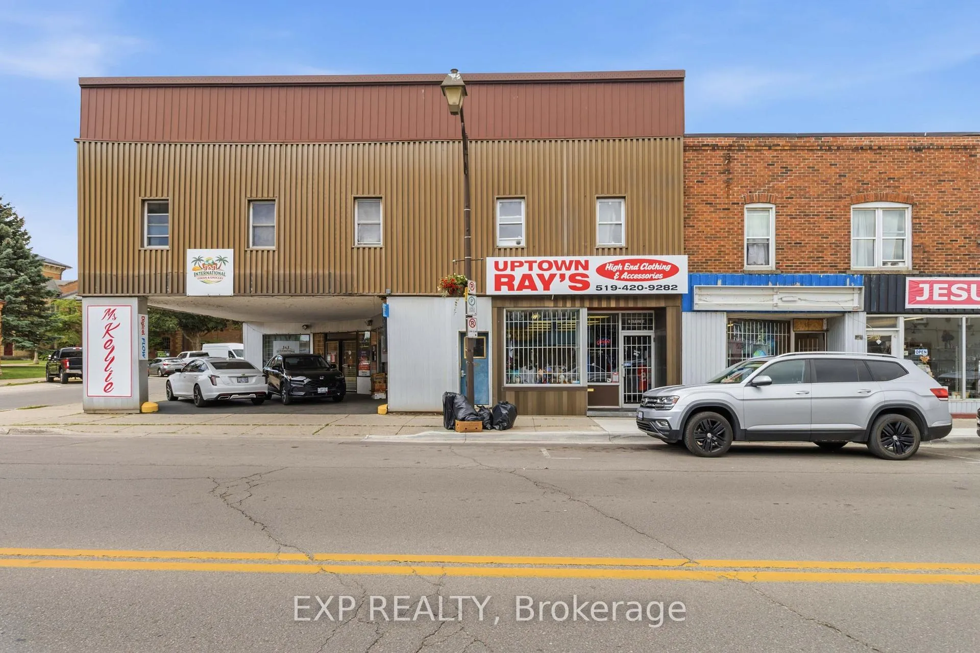 Photo 2 of Unit 1, 20 Colborne Street S, Norfolk, Simcoe — HOMEH