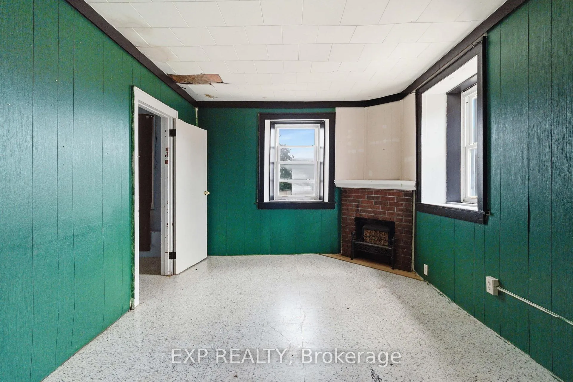 Photo 1 of Unit 1, 20 Colborne Street S, Norfolk, Simcoe — HOMEH