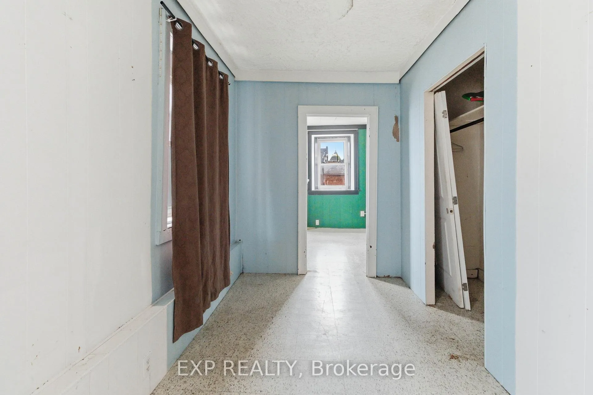 Photo 23 of Unit 1, 20 Colborne Street S, Norfolk, Simcoe — HOMEH