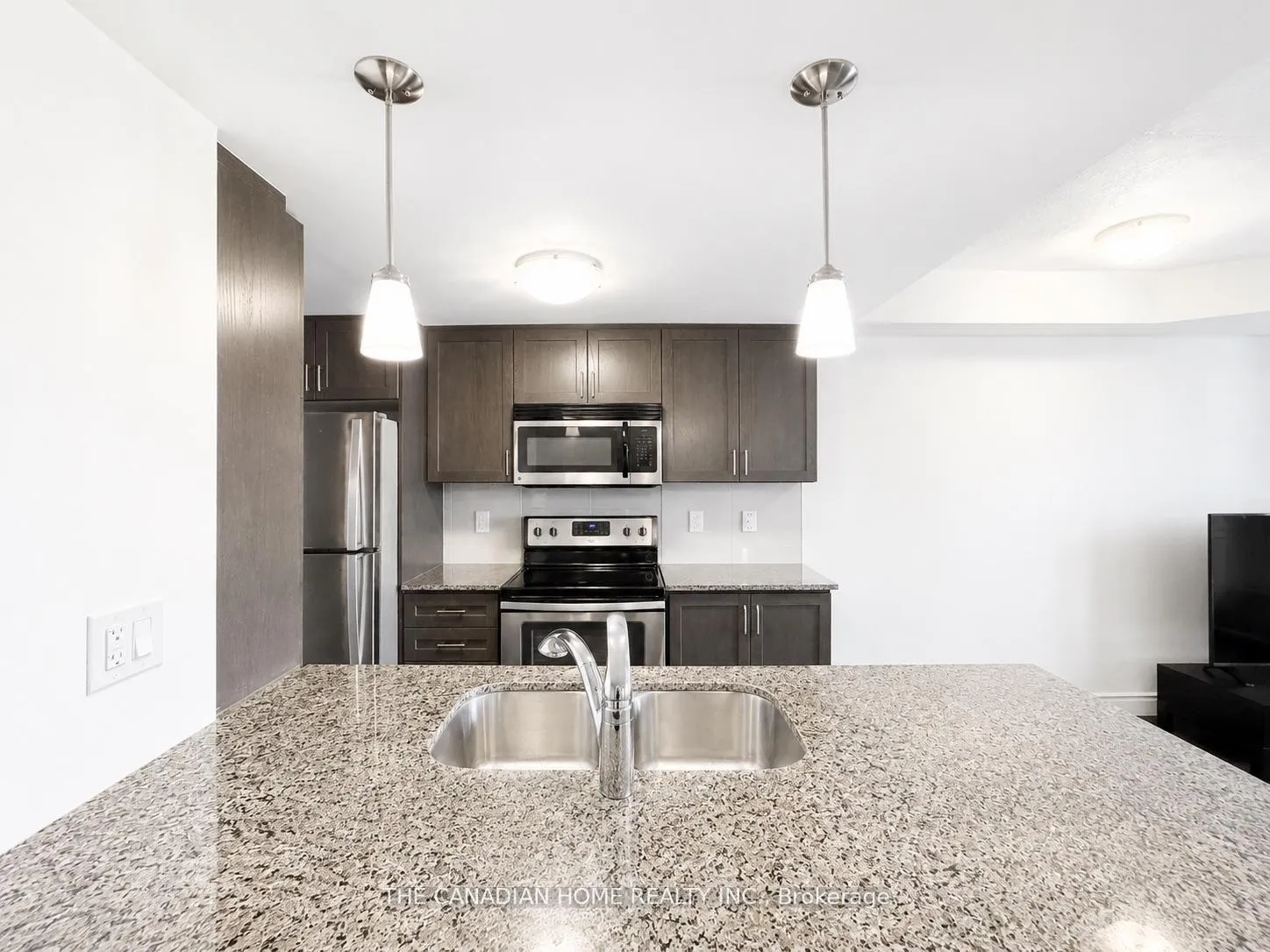 Photo 6 of Unit 207, 17 Kay Crescent, Guelph, Pineridge/Westminster Woods — HOMEH