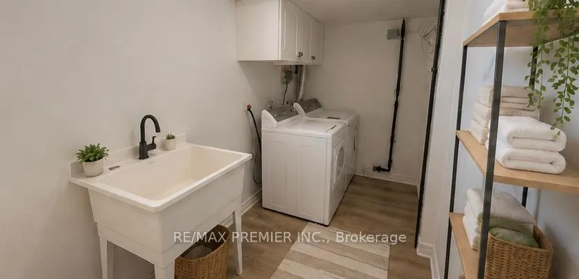 Photo 5 of Unit Lower, 11 Seneca Avenue, Toronto, Rockcliffe-Smythe — HOMEH
