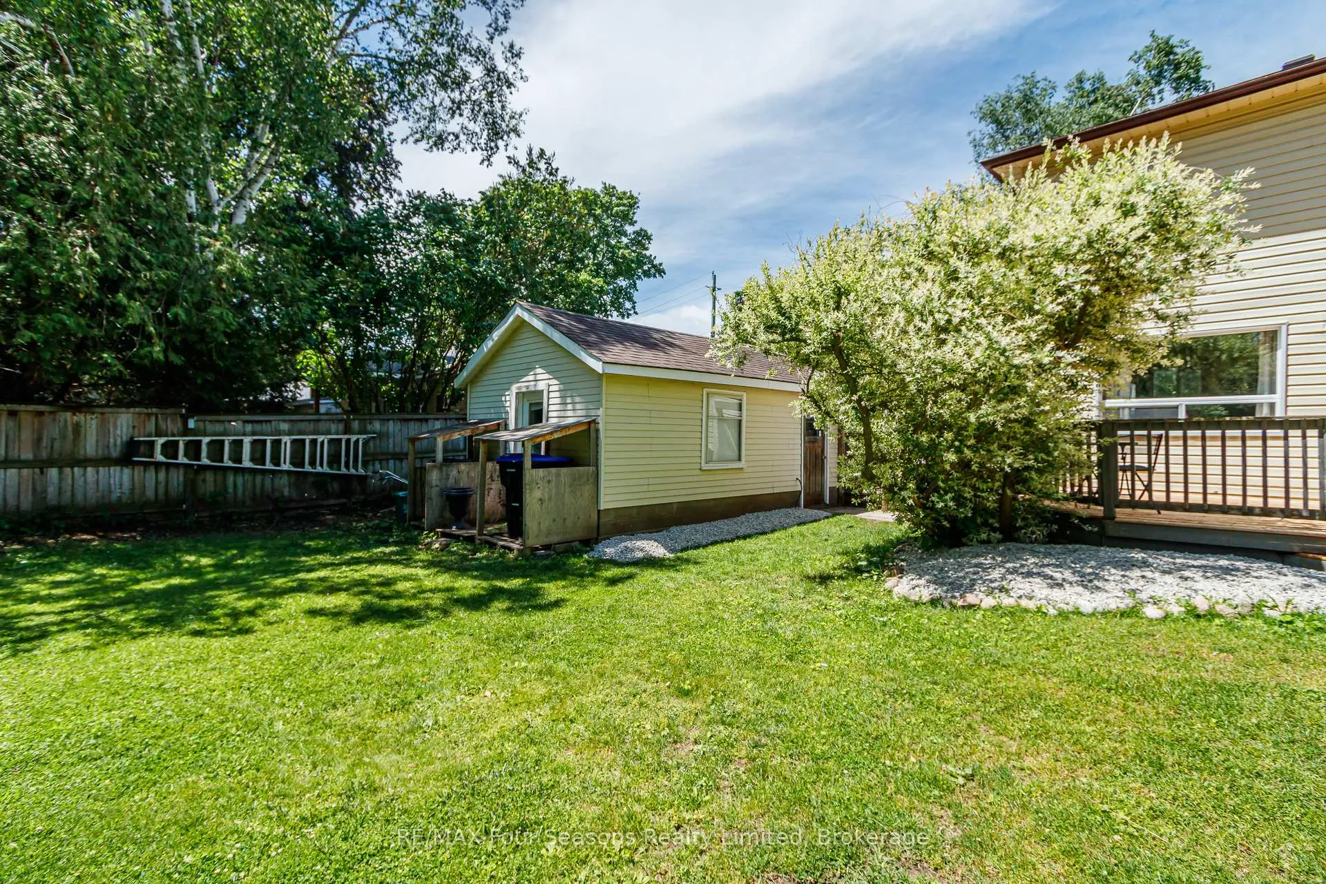 Photo 43 of 261 Superior Street, Clearview, Stayner — HOMEH