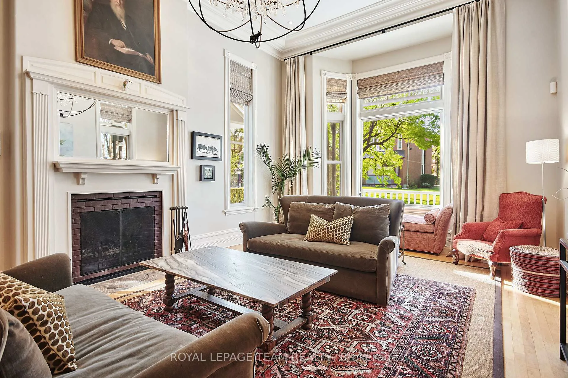 Photo 6 of 108 Stanley Avenue, Ottawa, New Edinburgh — HOMEH