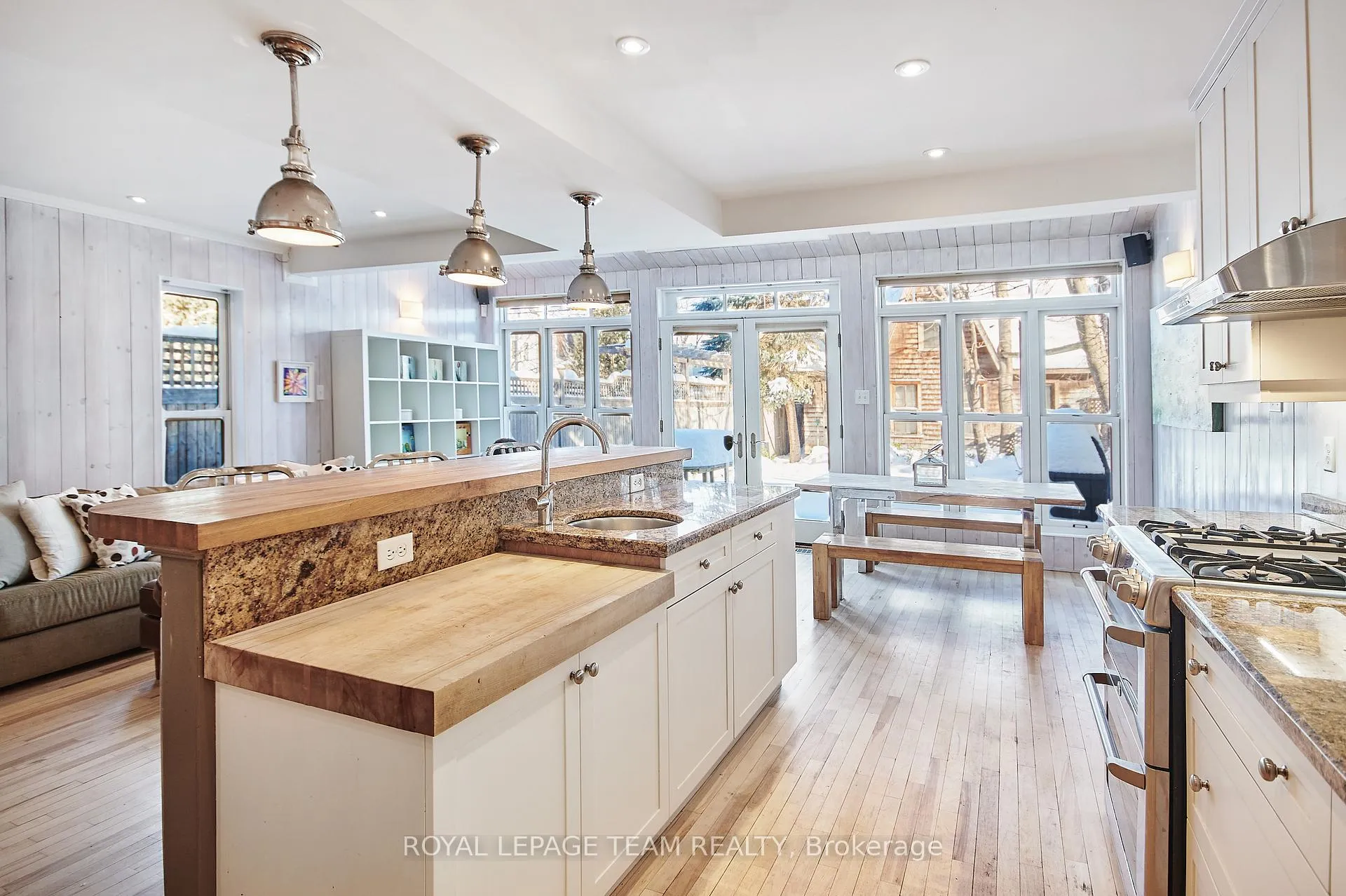 Photo 16 of 108 Stanley Avenue, Ottawa, New Edinburgh — HOMEH
