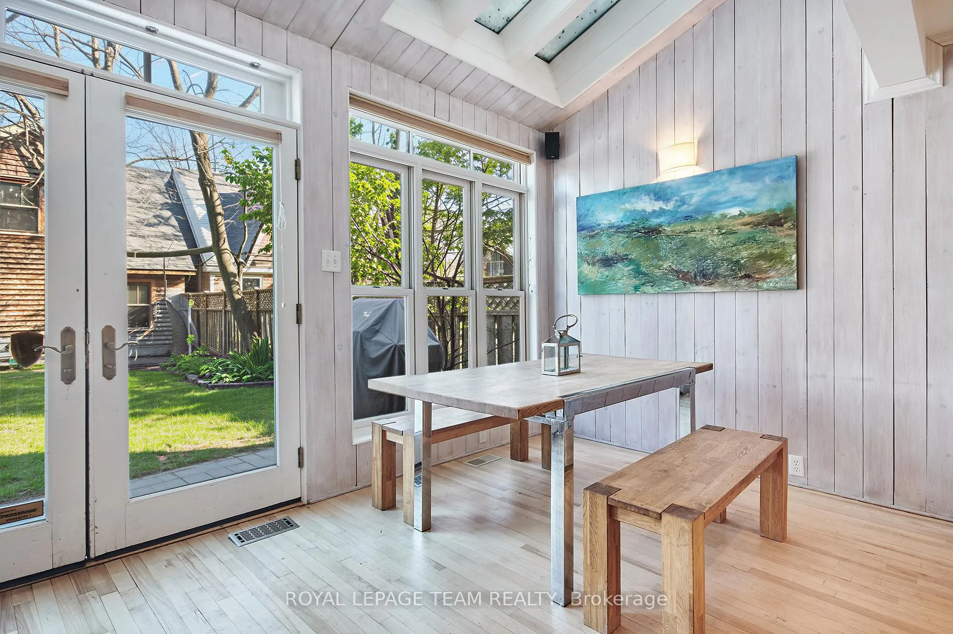 Photo 21 of 108 Stanley Avenue, Ottawa, New Edinburgh — HOMEH