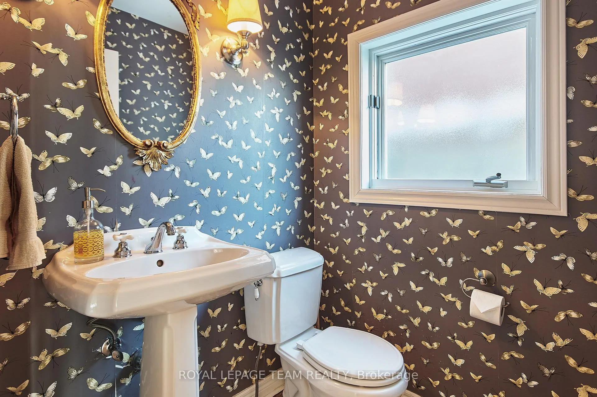 Photo 22 of 108 Stanley Avenue, Ottawa, New Edinburgh — HOMEH