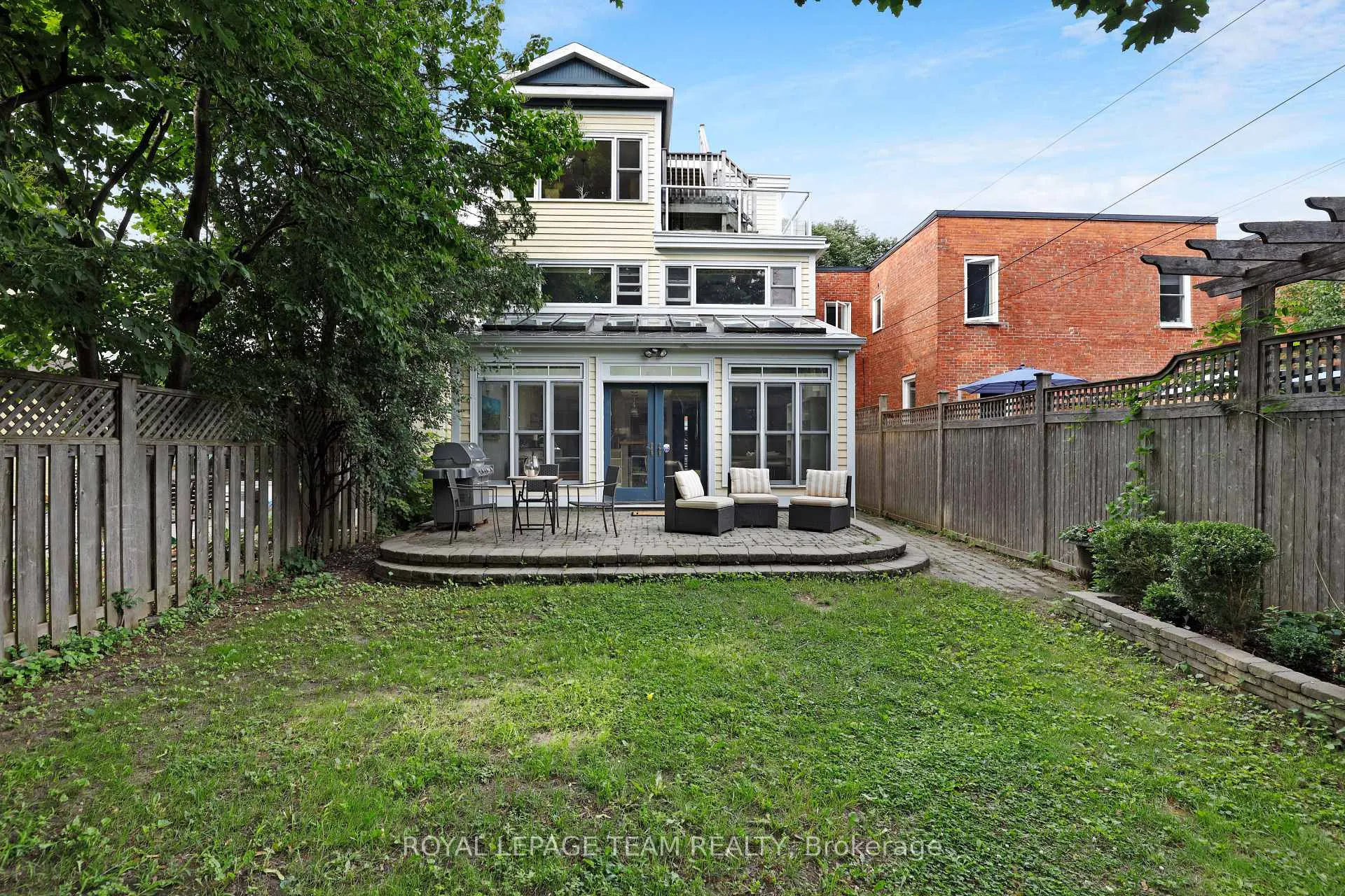 Photo 42 of 108 Stanley Avenue, Ottawa, New Edinburgh — HOMEH
