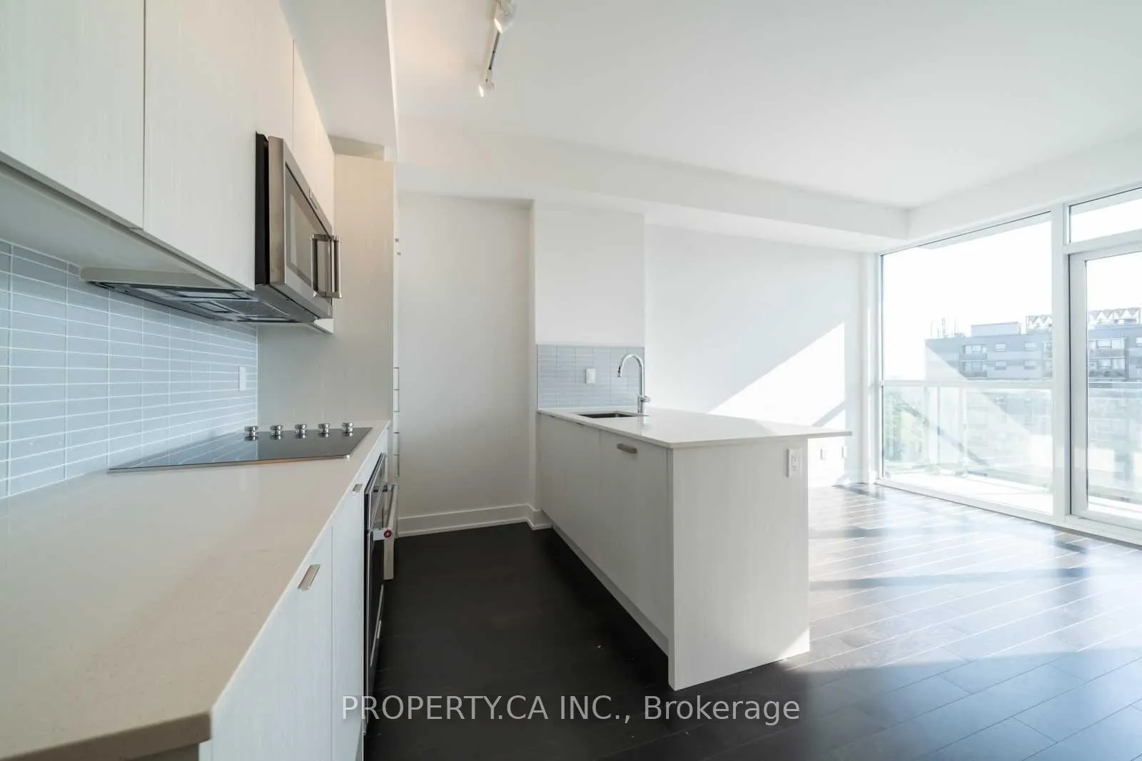 Photo 2 of Unit 2005, 181 Bedford Road, Toronto, The Annex — HOMEH
