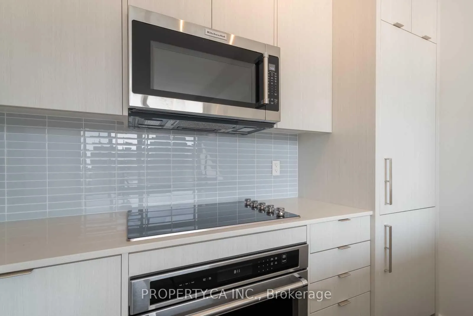 Photo 6 of Unit 2005, 181 Bedford Road, Toronto, The Annex — HOMEH