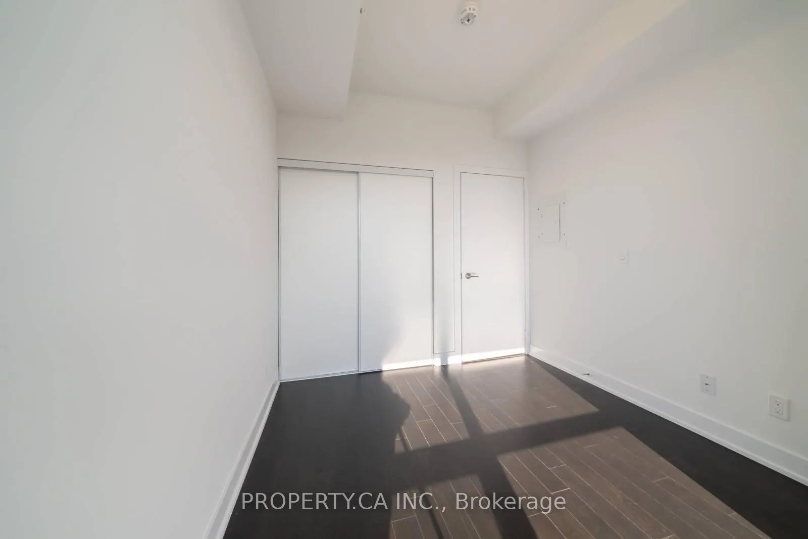Photo 8 of Unit 2005, 181 Bedford Road, Toronto, The Annex — HOMEH