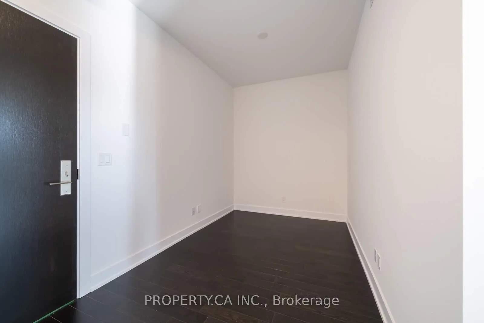 Photo 10 of Unit 2005, 181 Bedford Road, Toronto, The Annex — HOMEH