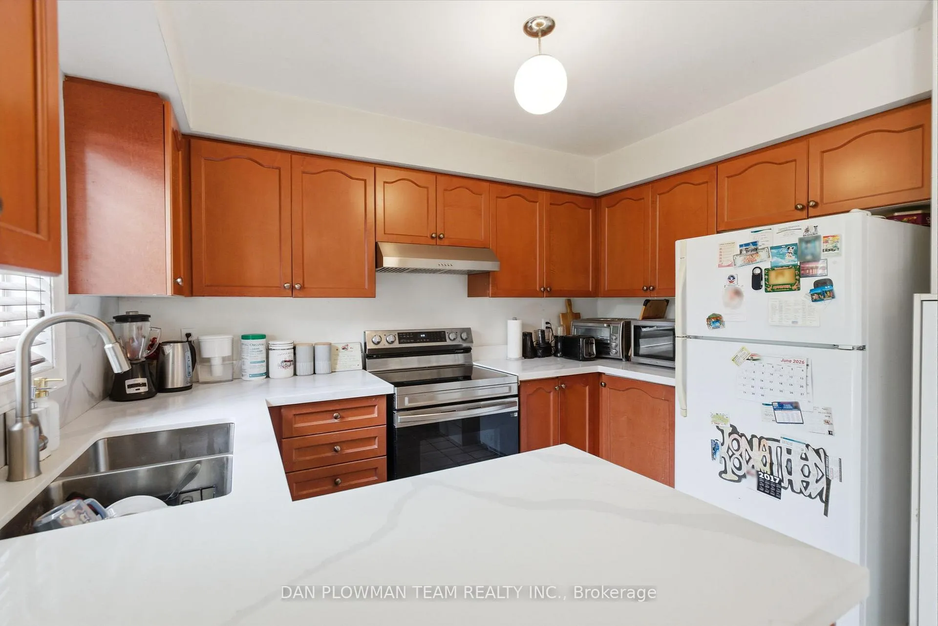 Photo 17 of 229 Huntington Crescent, Clarington, Courtice — HOMEH