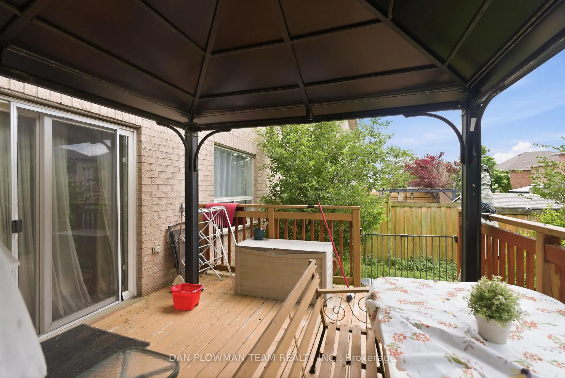 Photo 23 of 229 Huntington Crescent, Clarington, Courtice — HOMEH