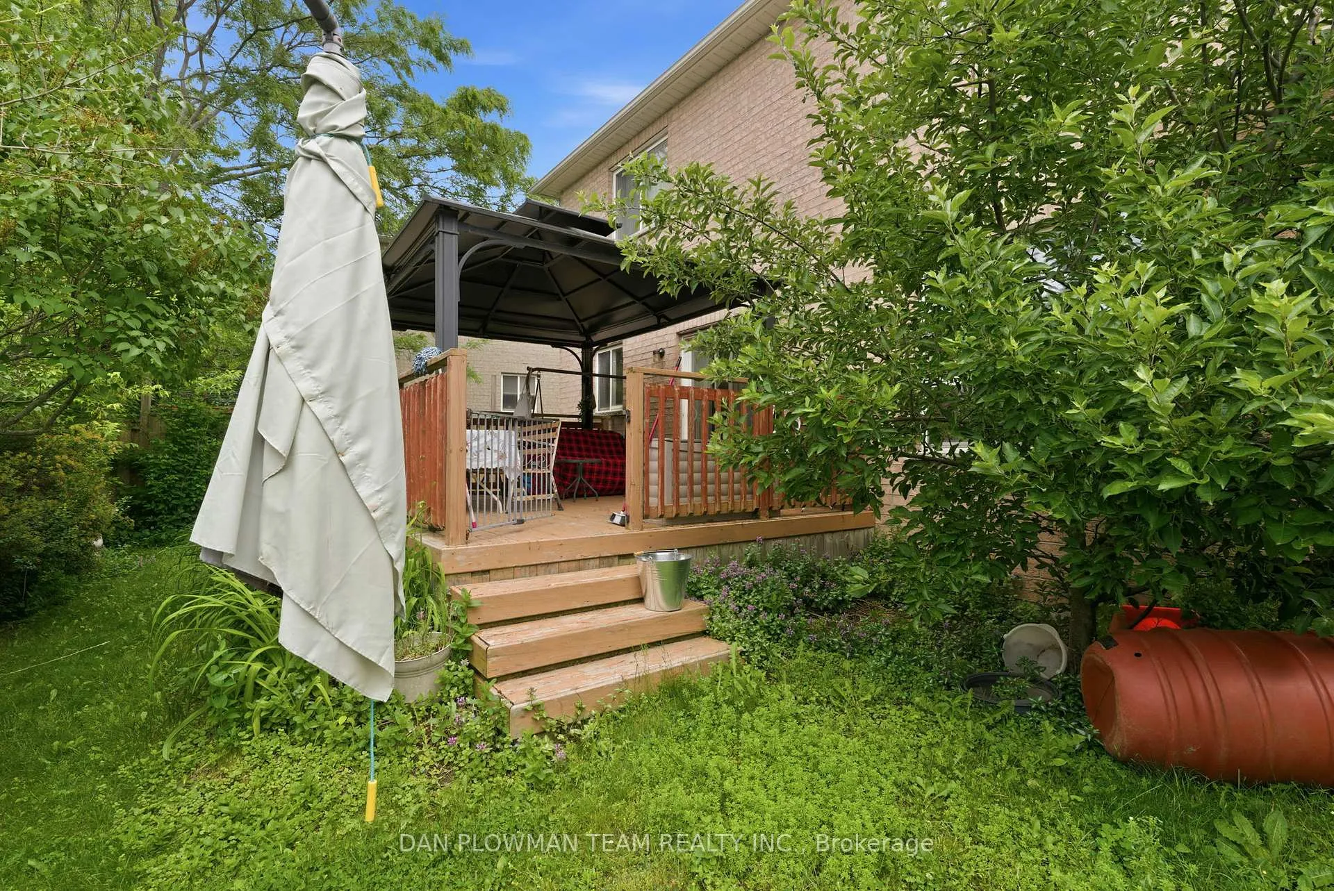 Photo 24 of 229 Huntington Crescent, Clarington, Courtice — HOMEH