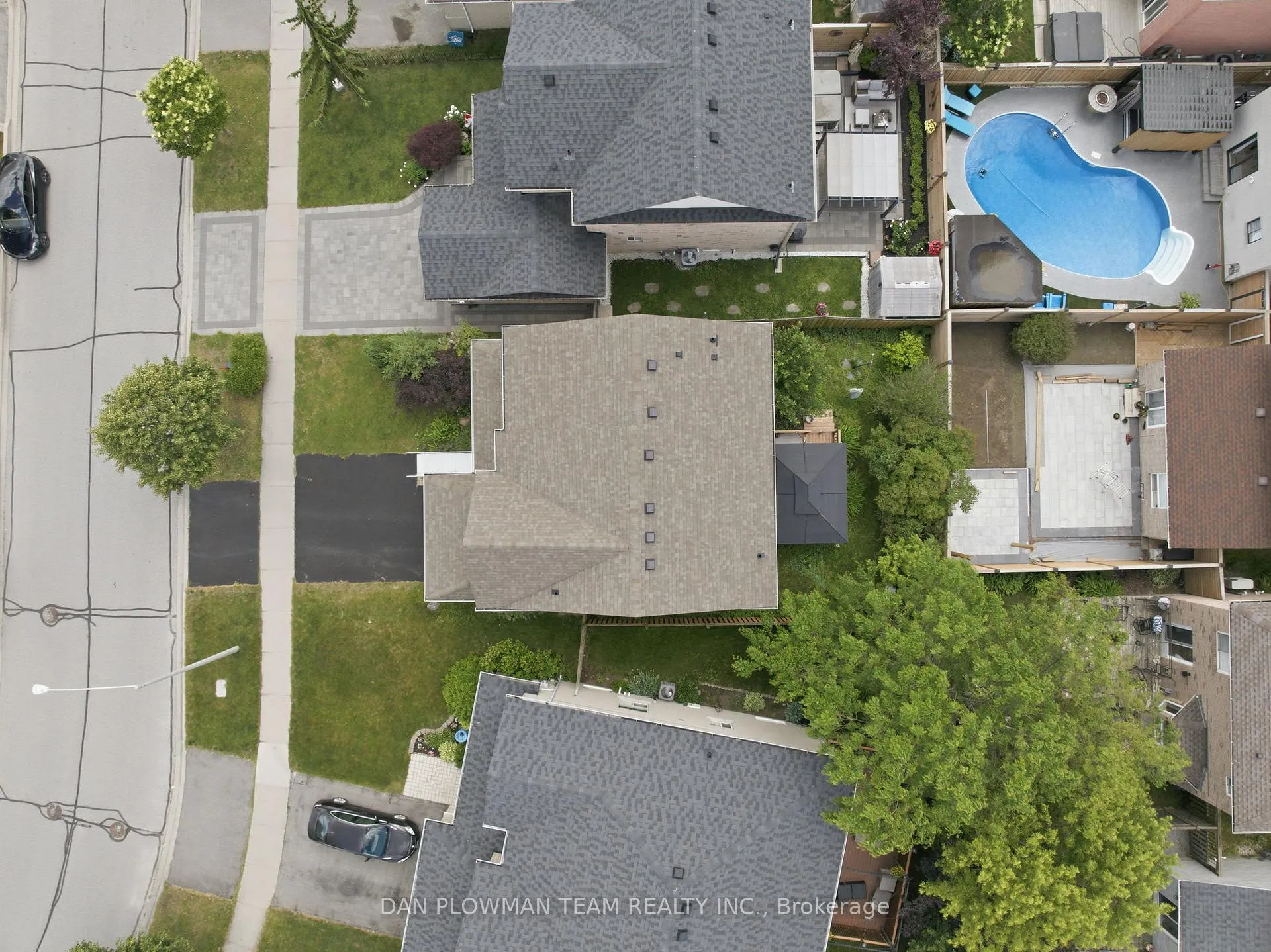 Photo 27 of 229 Huntington Crescent, Clarington, Courtice — HOMEH