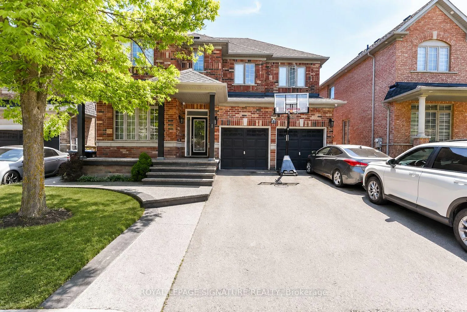 Photo 2 of 27 Permafrost Drive, Brampton, Sandringham-Wellington — HOMEH