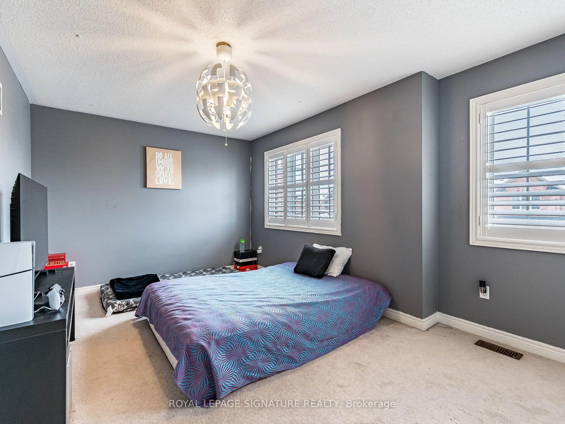 Photo 29 of 27 Permafrost Drive, Brampton, Sandringham-Wellington — HOMEH