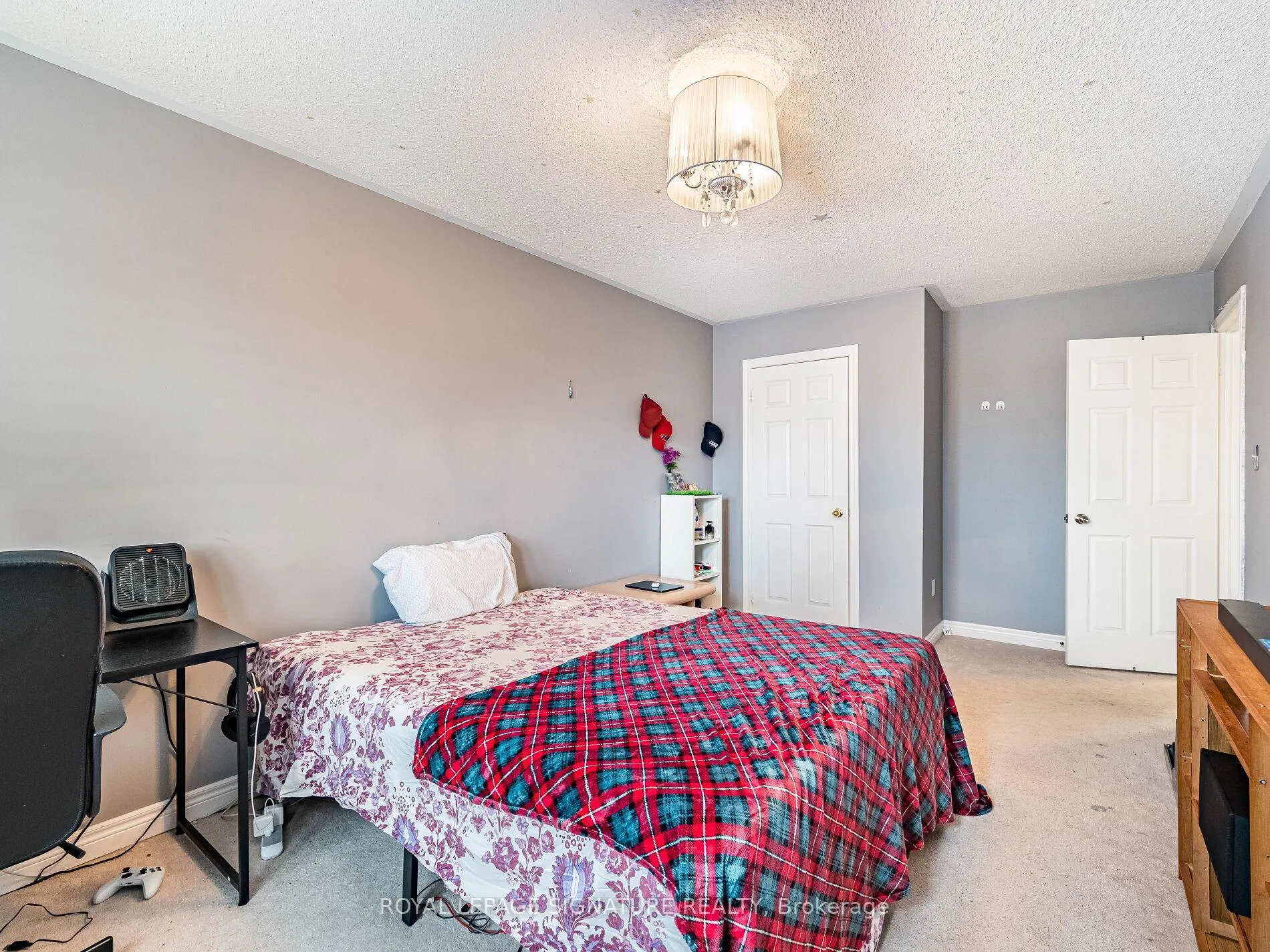 Photo 40 of 27 Permafrost Drive, Brampton, Sandringham-Wellington — HOMEH