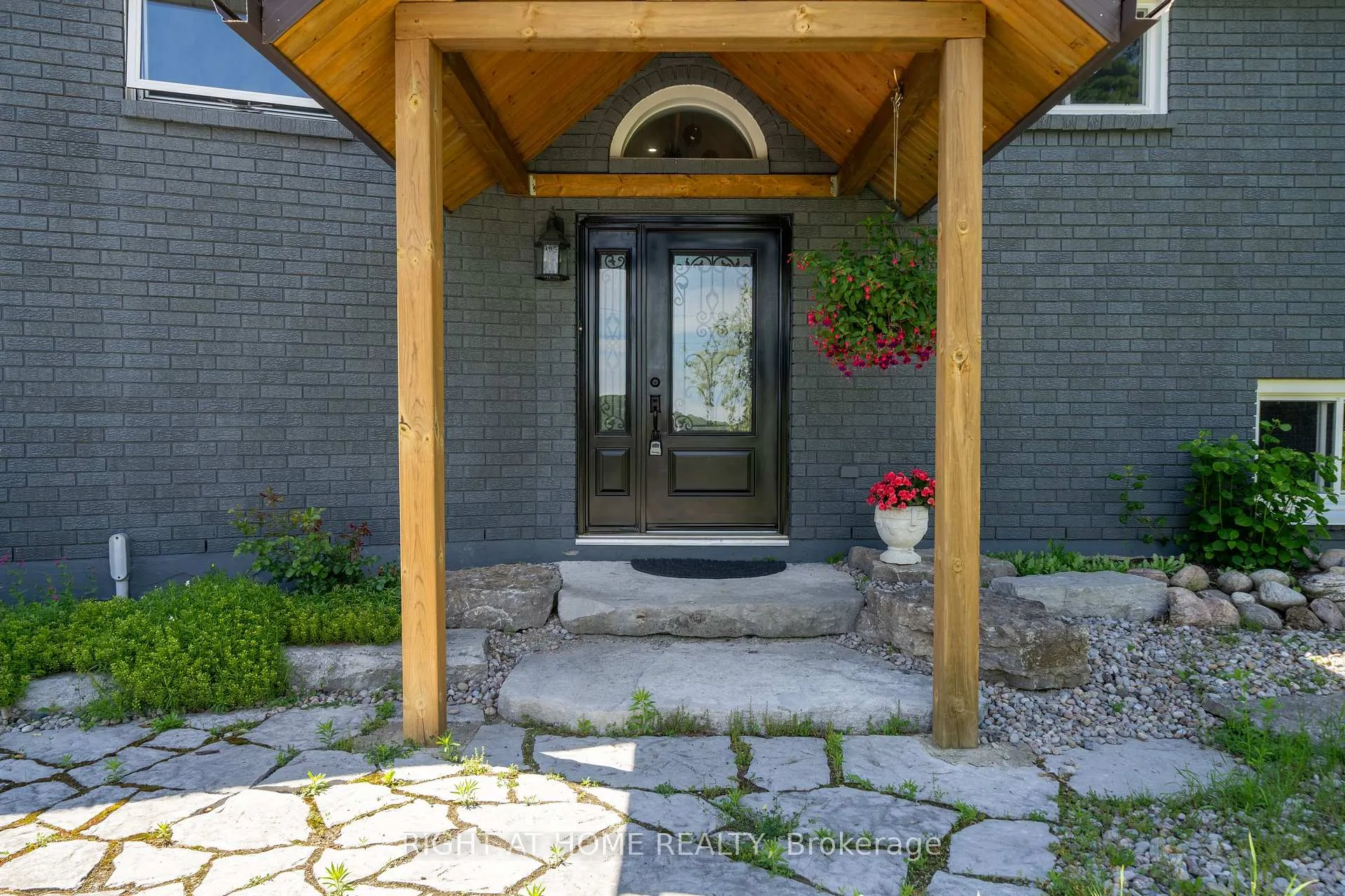 Photo 8 of 560 Concession Road 15 W, Tiny, Rural Tiny — HOMEH