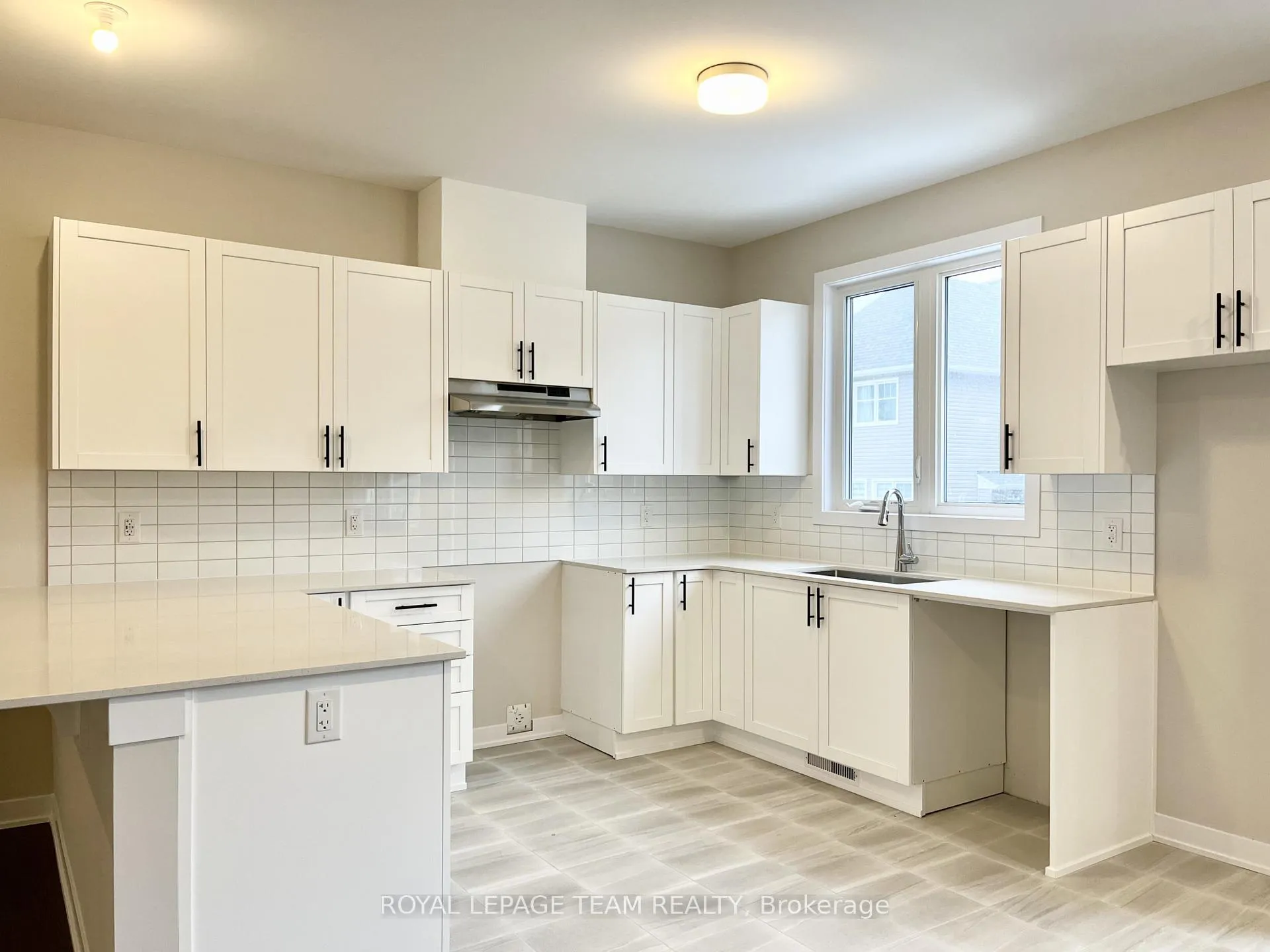 Photo 7 of 622 Expansion Road, Ottawa, Barrhaven - Half Moon Bay — HOMEH