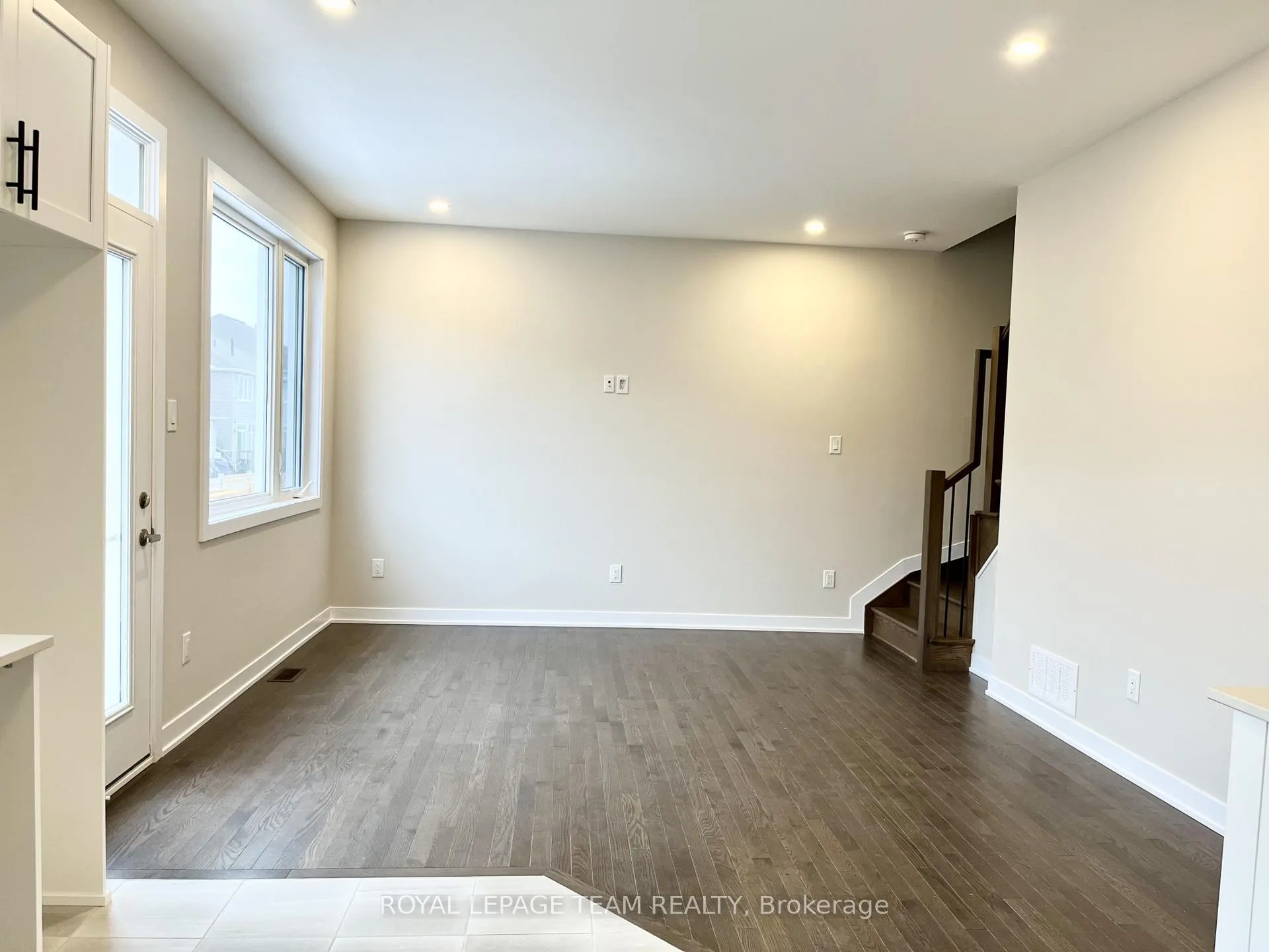 Photo 11 of 622 Expansion Road, Ottawa, Barrhaven - Half Moon Bay — HOMEH